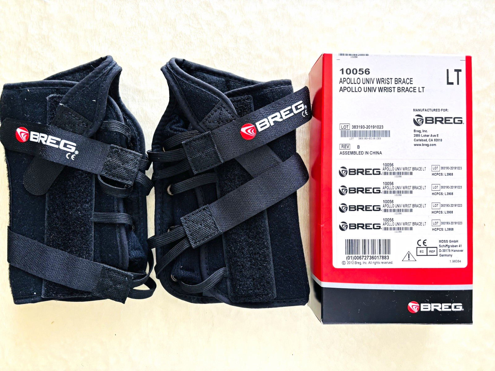 Breg Apollo Univ Wrist Brace Left and RT Black Adjustable Laced 10056
