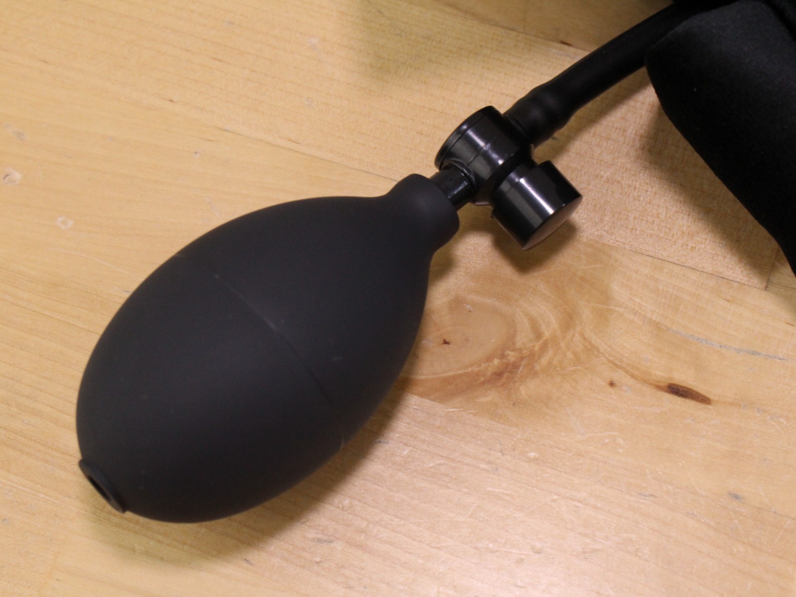 Innotech PropAir Sleeper Sleeping Support Pillow to Support Your Spine Curvature