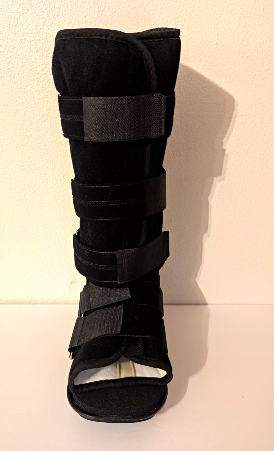 DJO Orthopedics Adjustable Walking Boot Brace, Medium, Black – Foot Ankle Leg