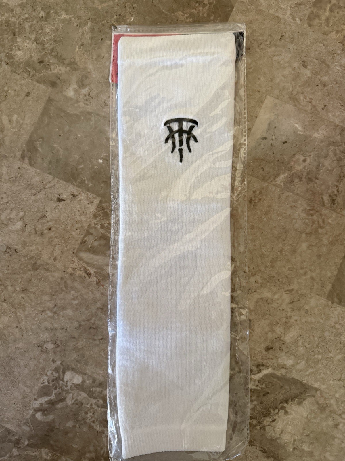 Reebok Enlisted Compression Arm Sleeve – White – New in Package