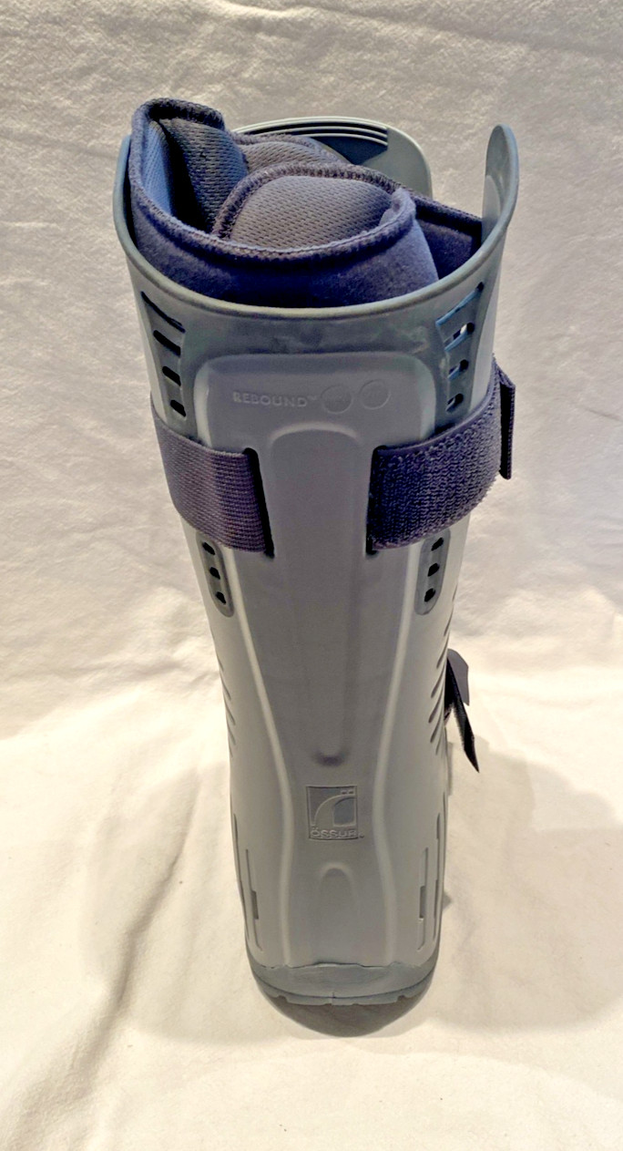 OSSUR – REBOUND AIR WALKER LOW TOP BOOT – SIZE SMALL