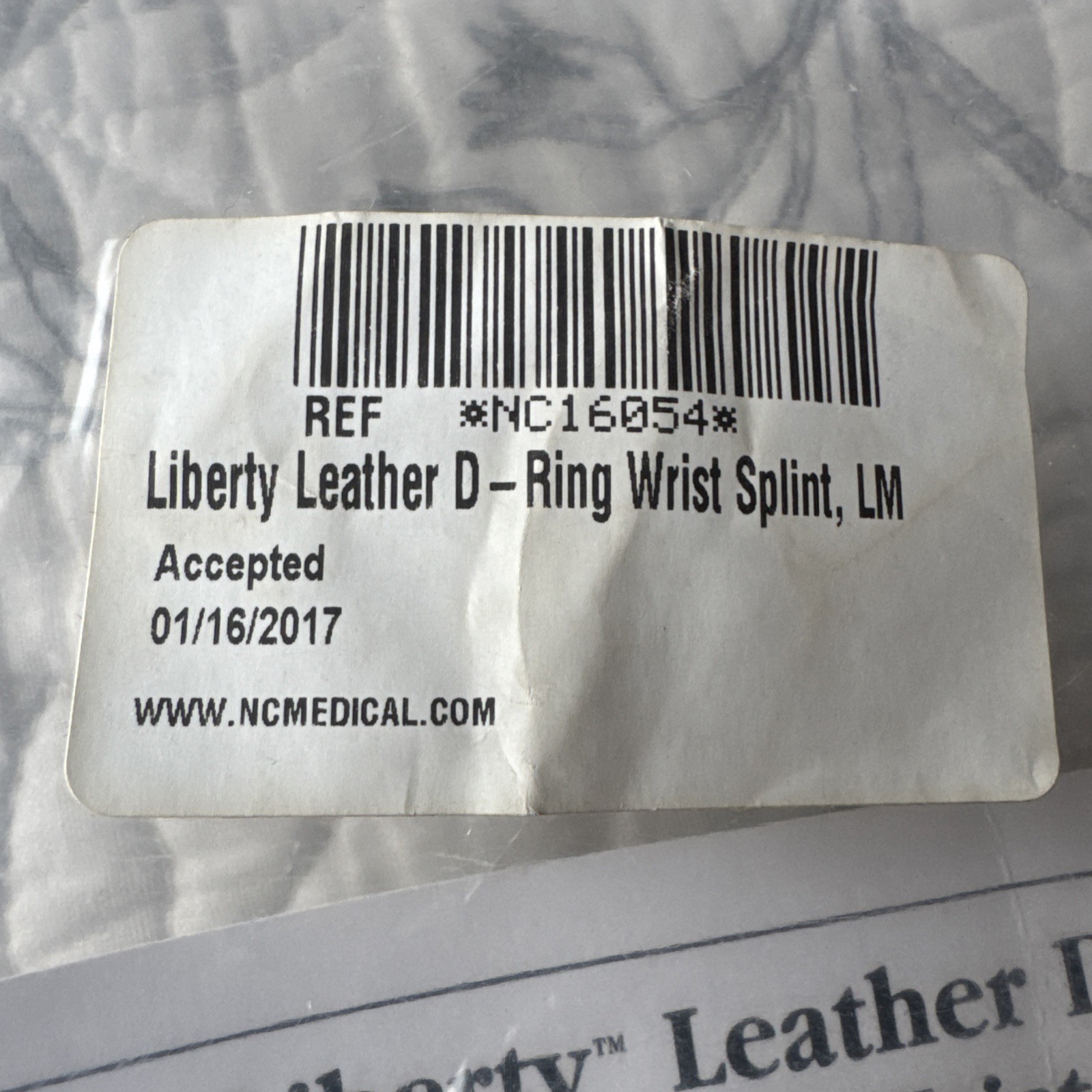 Liberty D-Ring Wrist Splint Left Medium 6.5-7.5 Leather Black NC16054