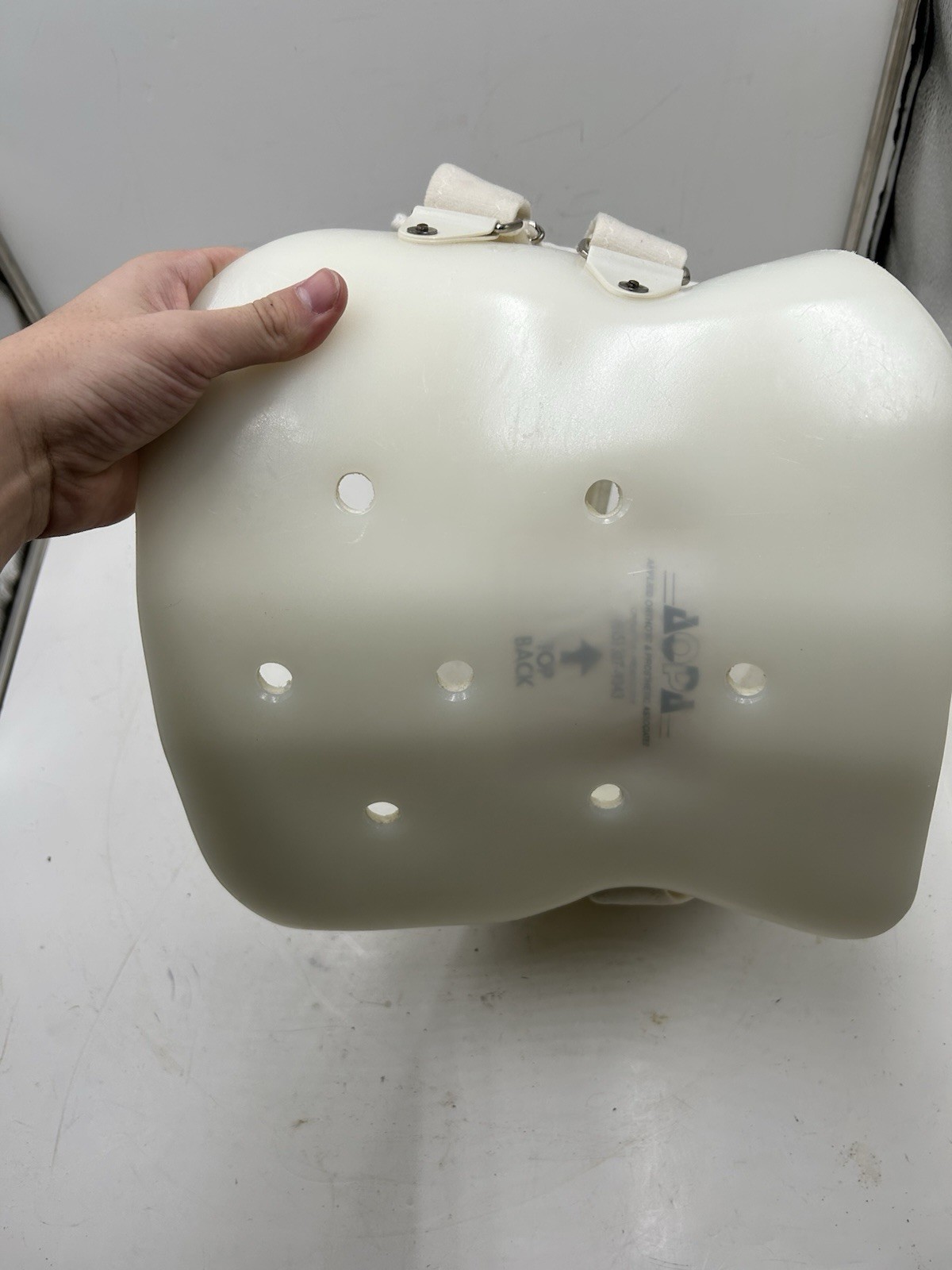Clamshell Back Brace Orthosis Scoliosis Kyphosis Overlap White TLSO Hard Plastic