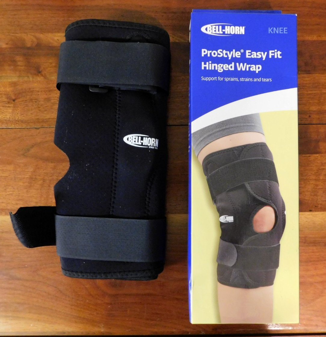 Bell-Horn ProStyle Easy Fit Hinged Patella Knee Wrap – Size Med