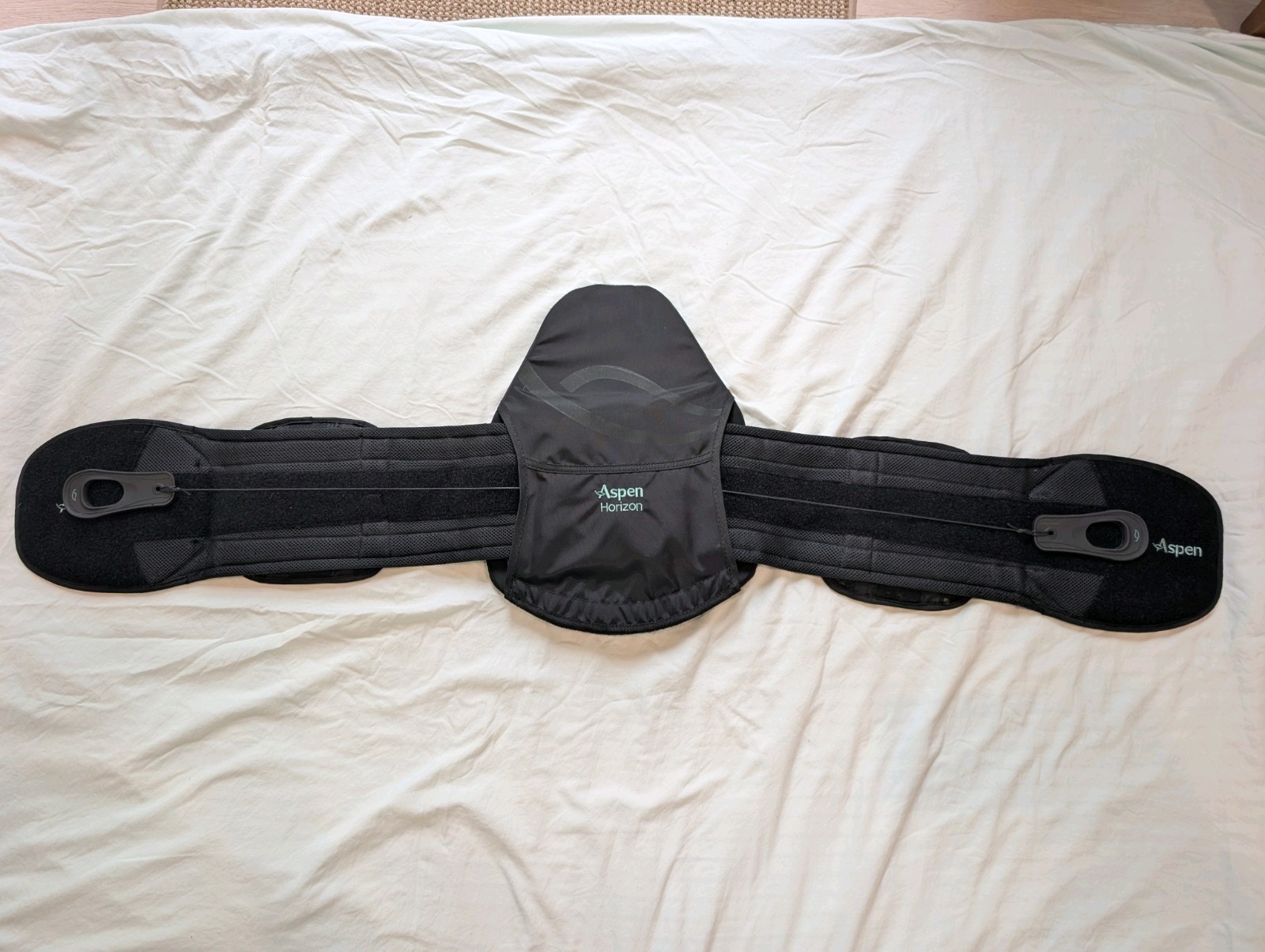 Aspen Horizon 631 Back Brace. Adjustable