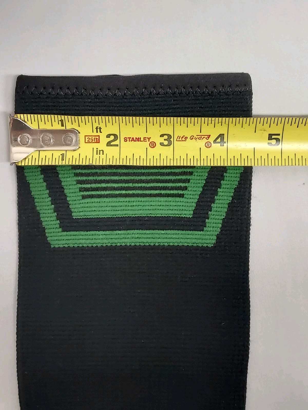2pc John Deere Compression Elbow Sleeve Adult Fits Left or Right LP88905