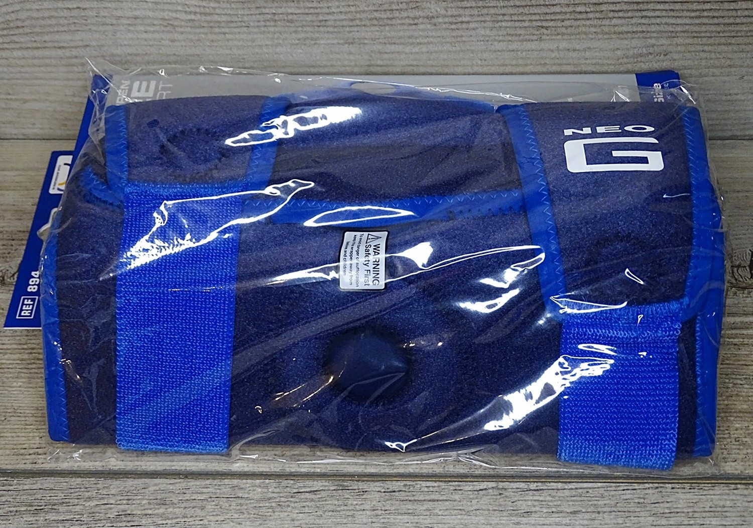 Neo G Stabilized Open Knee Support Brace Universal Size Blue Class 1 Device