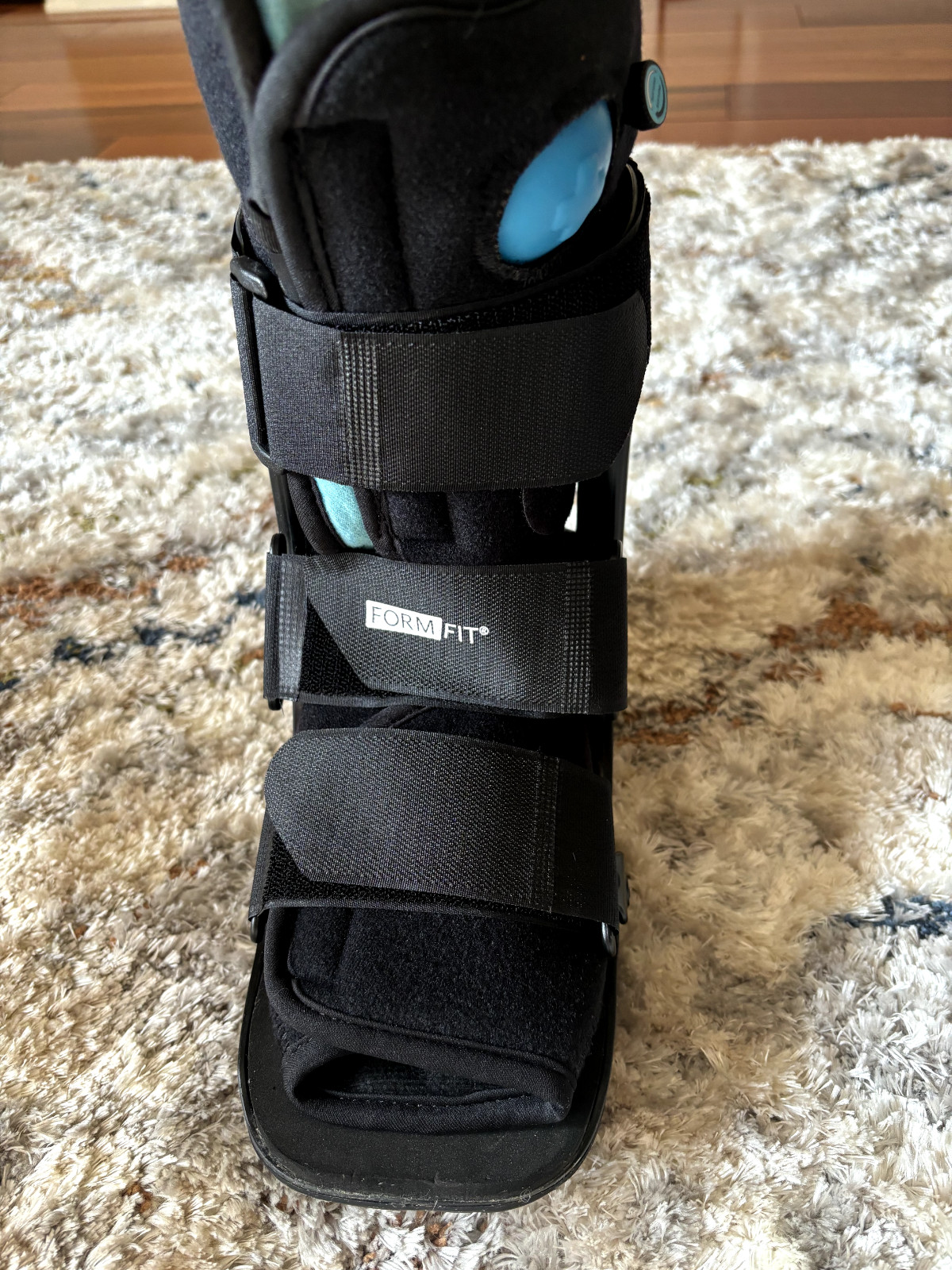 Ossur StepLite Ankle Walker Air Low Top Height Walker Brace Medium 43-440300