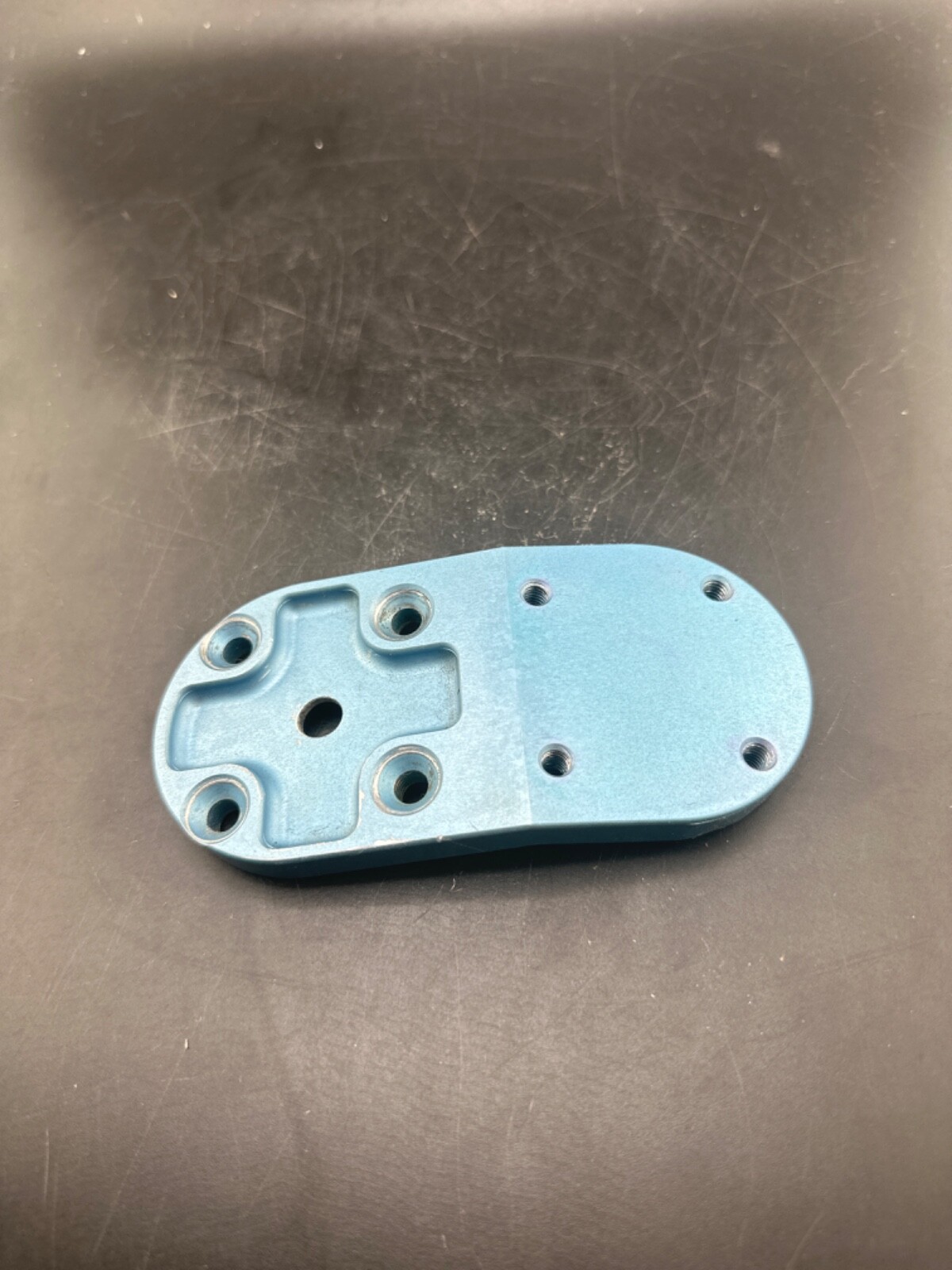 Prosthetic flexion plate component adapter part 15 degree flexion plate