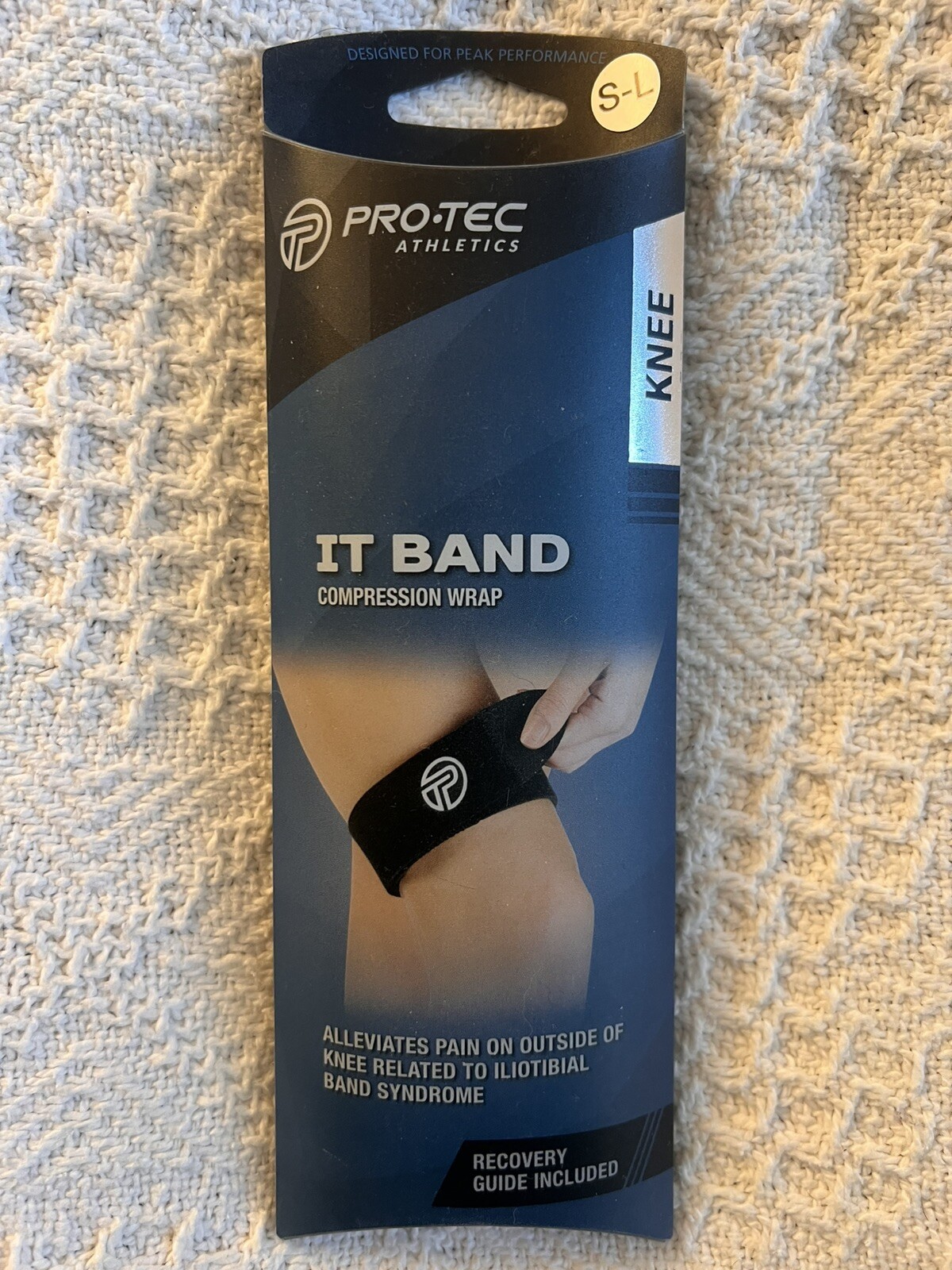 NWT PRO-TEC Athletics – Iliotibial IT Band KNEE Compression Wrap Strap