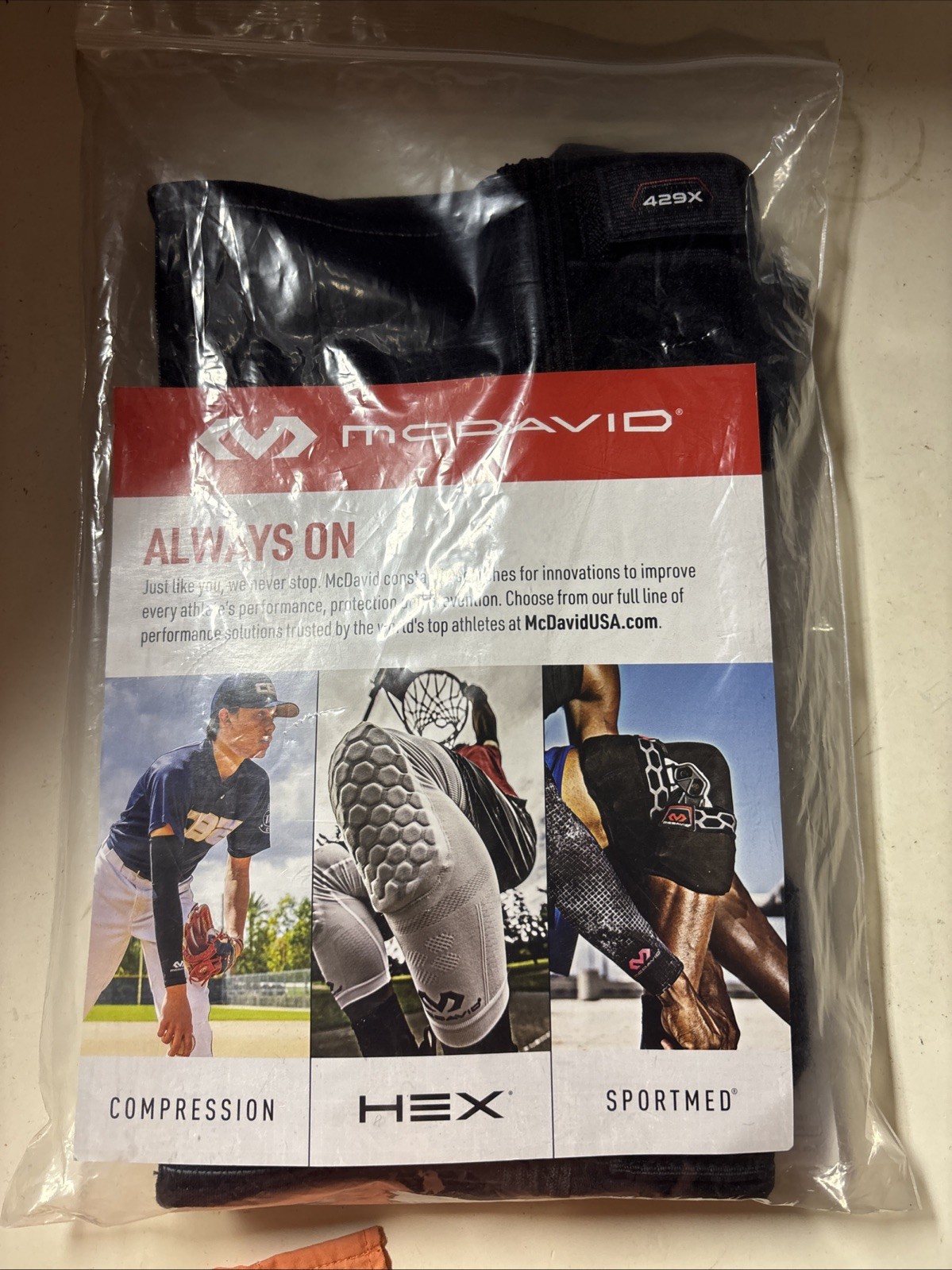 McDavid 429X Hinged Knee Brace with Crossing Straps Medium NWOT