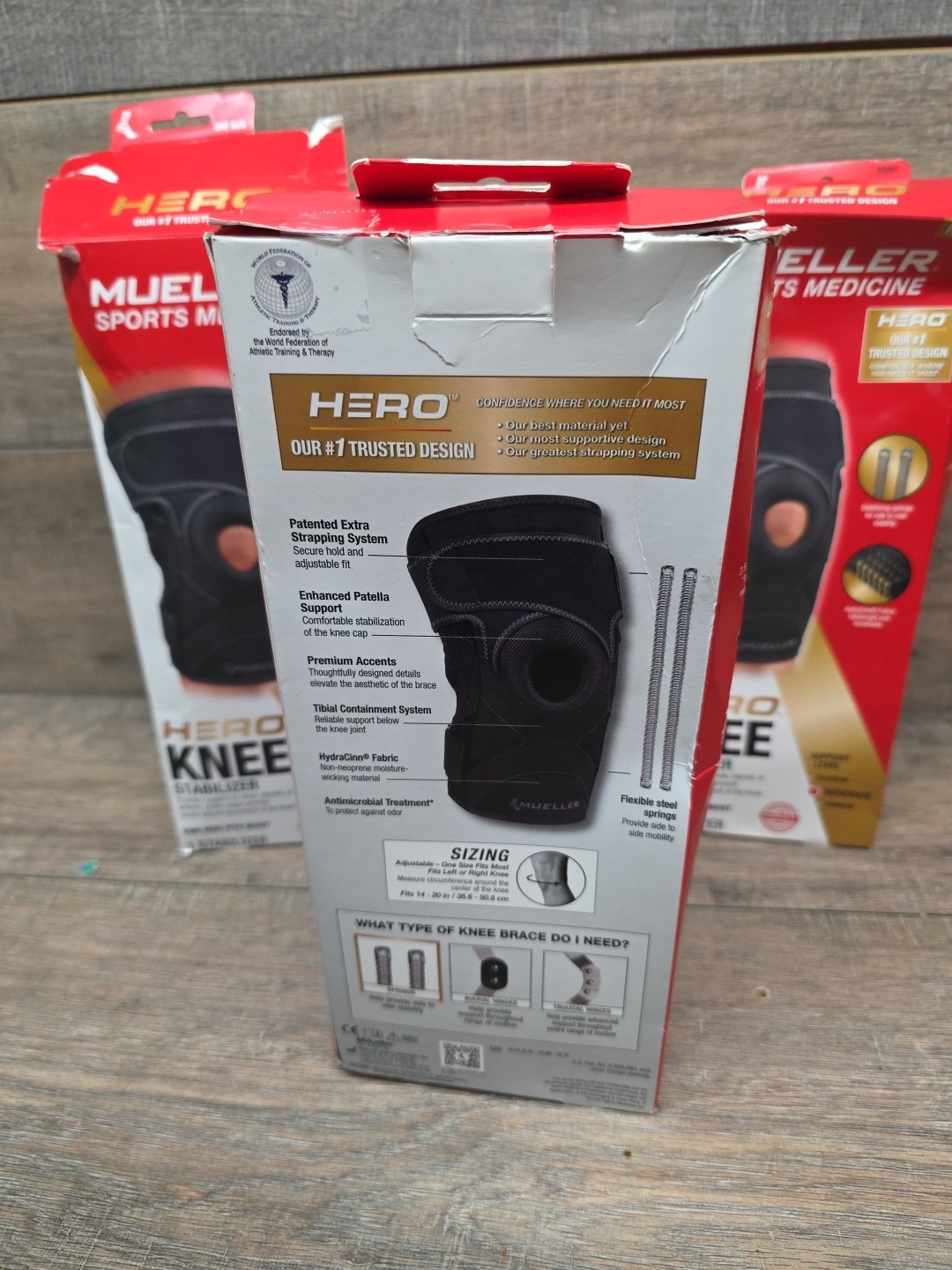 Mueller Sports Medicine HERO Hinged Knee Brace, OSFM, Black Moderate Support