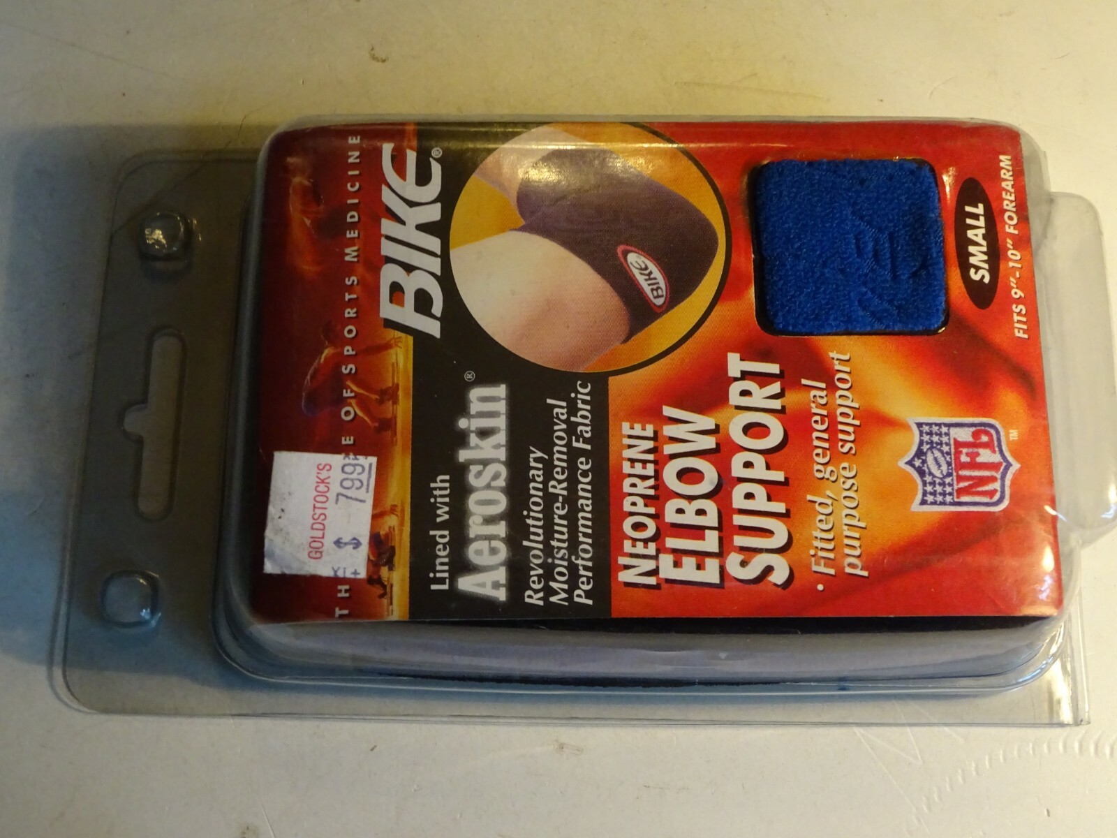 Bike 8261 Neoprene Elbow Support Size Small Color Black & Blue Aeroskin