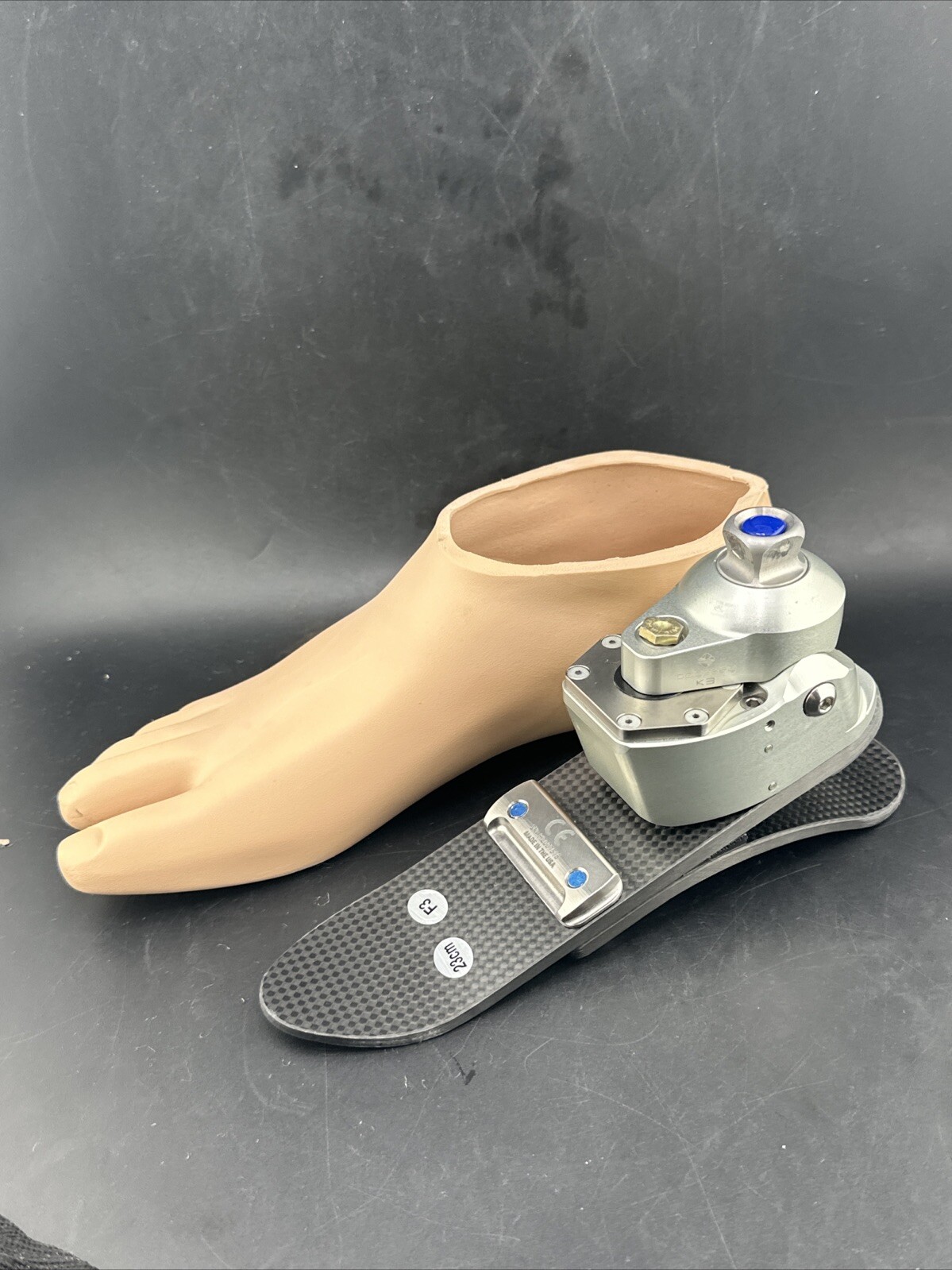 College Park Odyssey K3 Hydraulic Ankle Prosthetic Foot, Right Shell. Size 23.