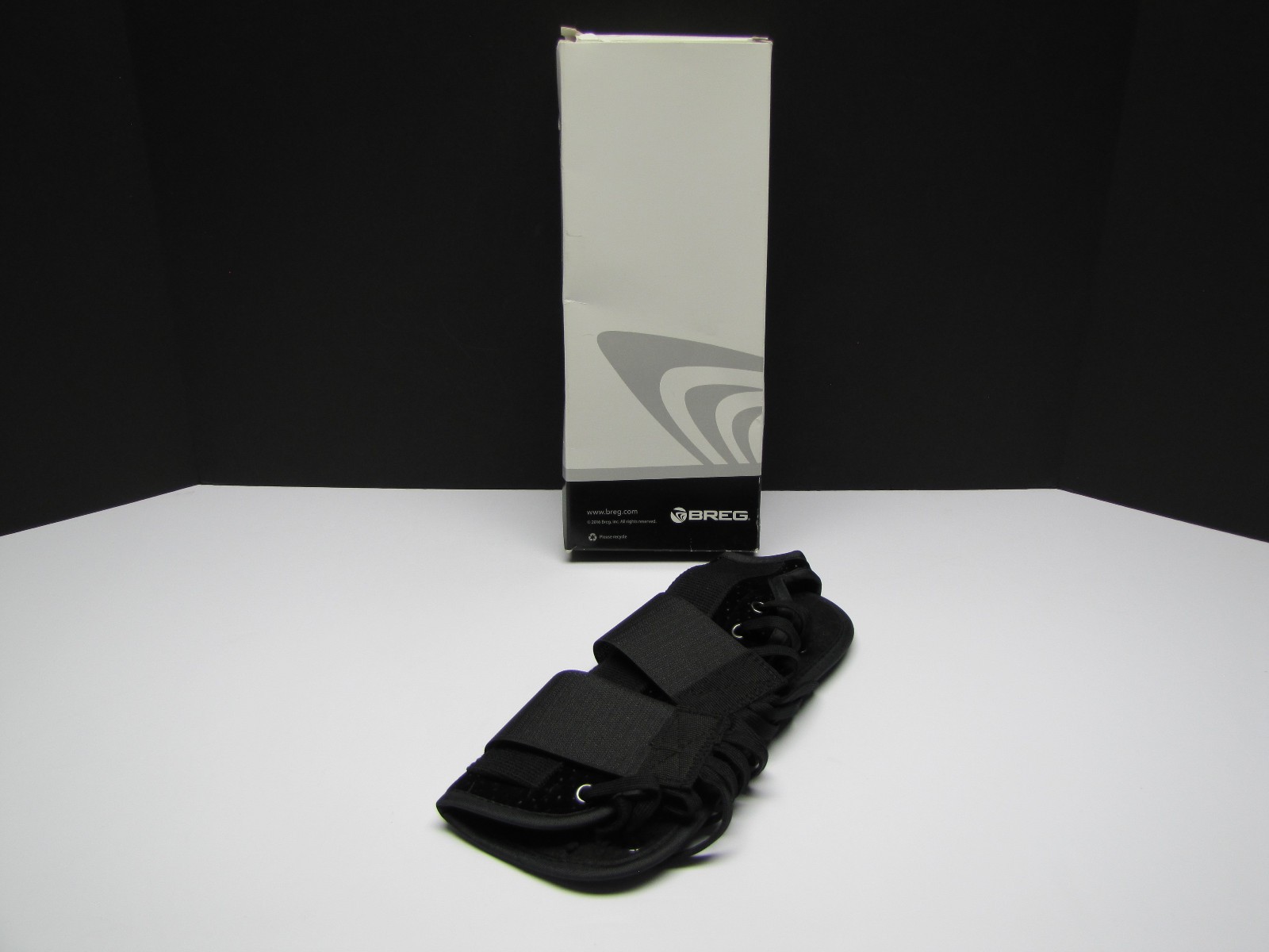 Breg 10″ Wrist Lacer Splint Brace Support – Right, Small – 10412