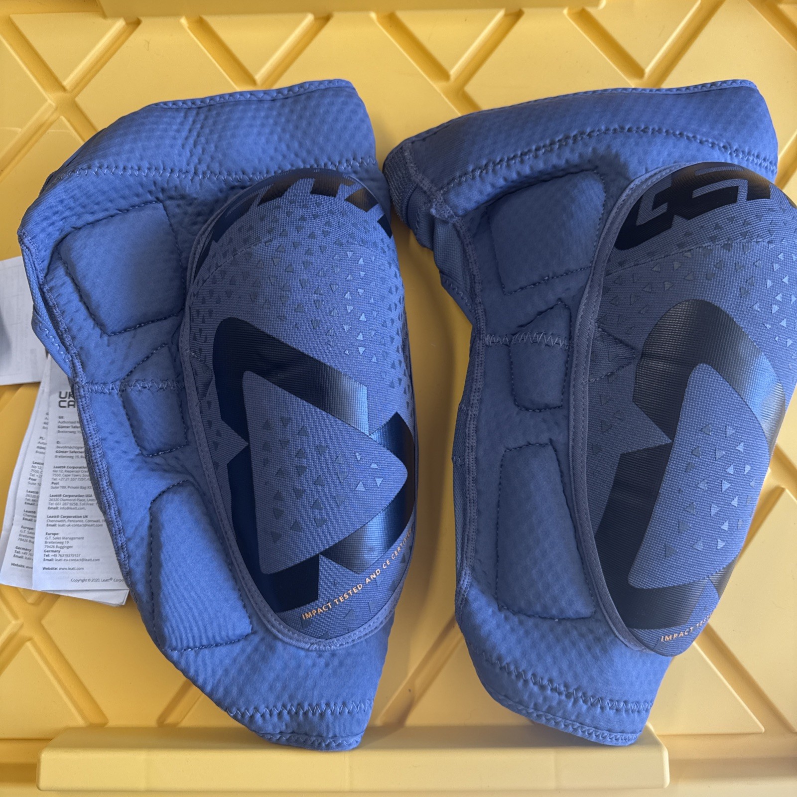Leatt 3DF 5.0 Knee Guard size XXL
