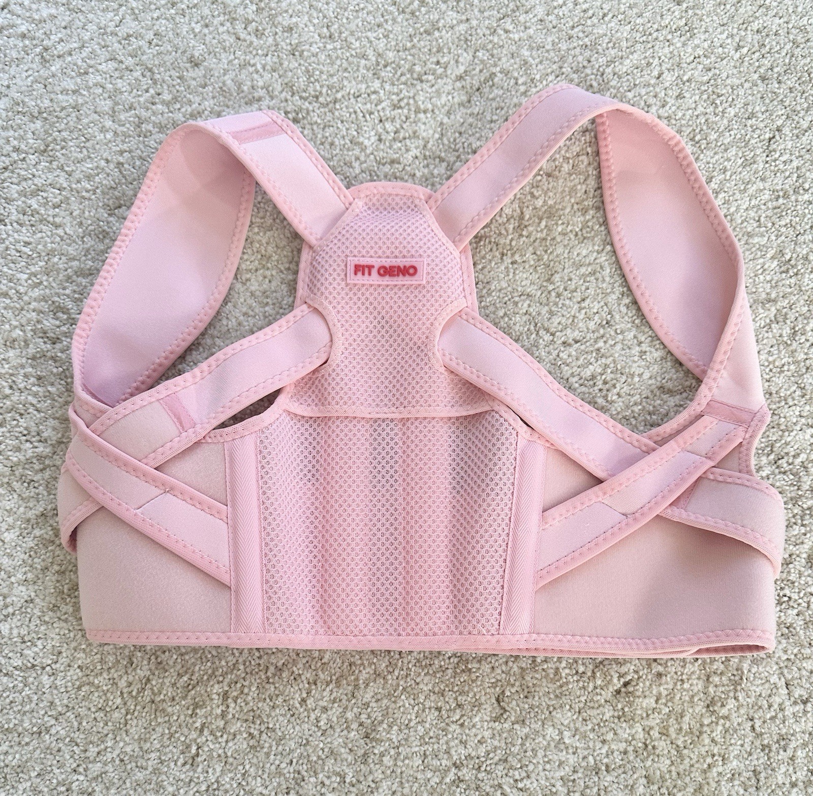 Fit Geno Posture Corrector for Women: Adjustable Lightweight Upper Back Brace