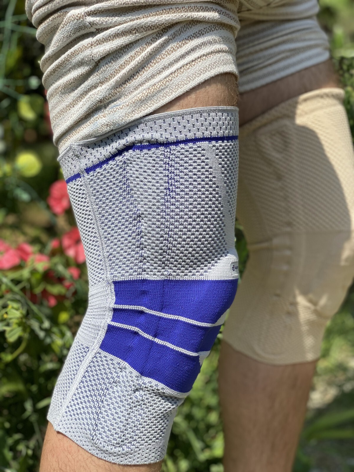 Bauerfeind GenuTrain Size 3 Knee Joint Brace Patella Support ACL Meniscus Hinge