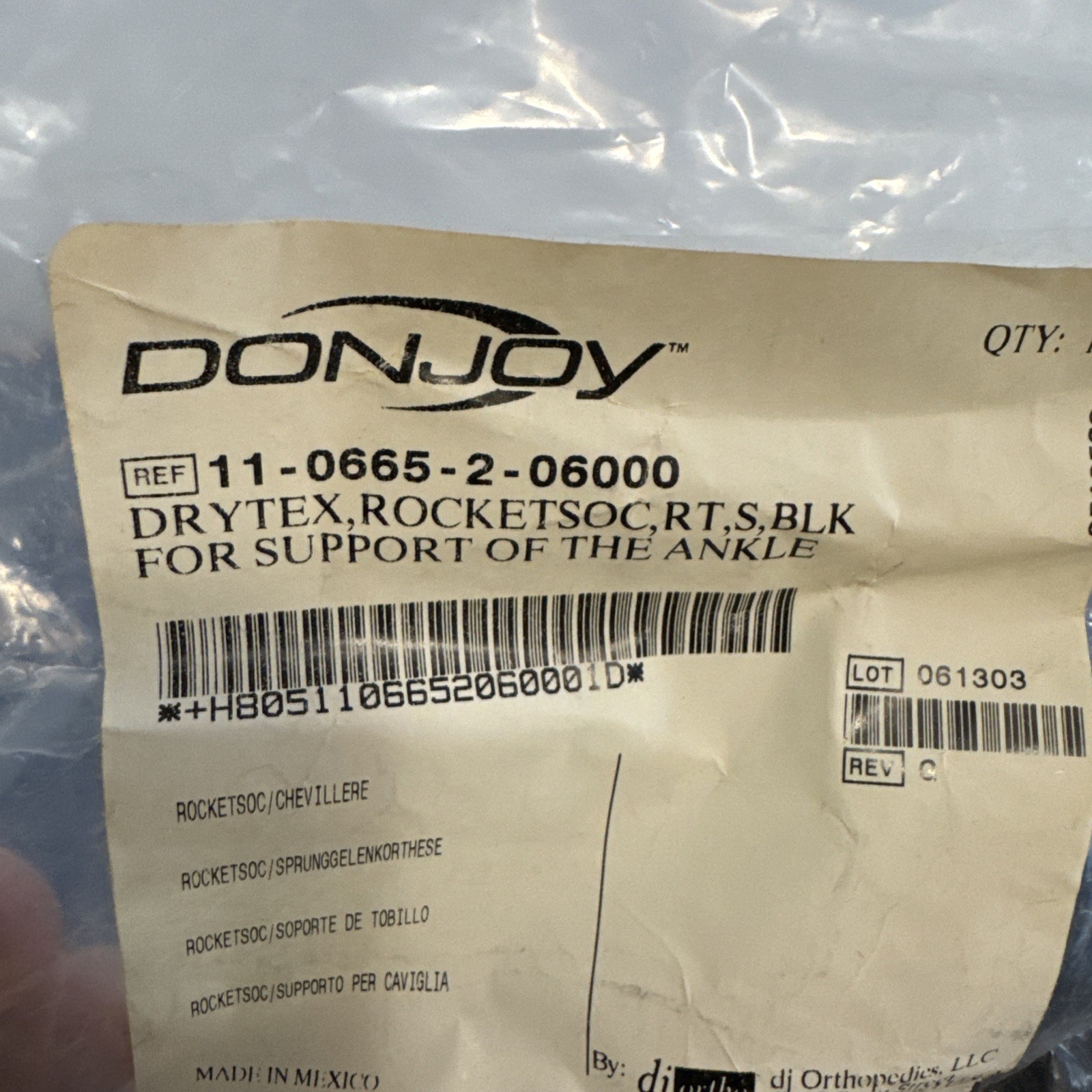 DONJOY RocketSoc Ankle Support Brace Right Size S Black NEW
