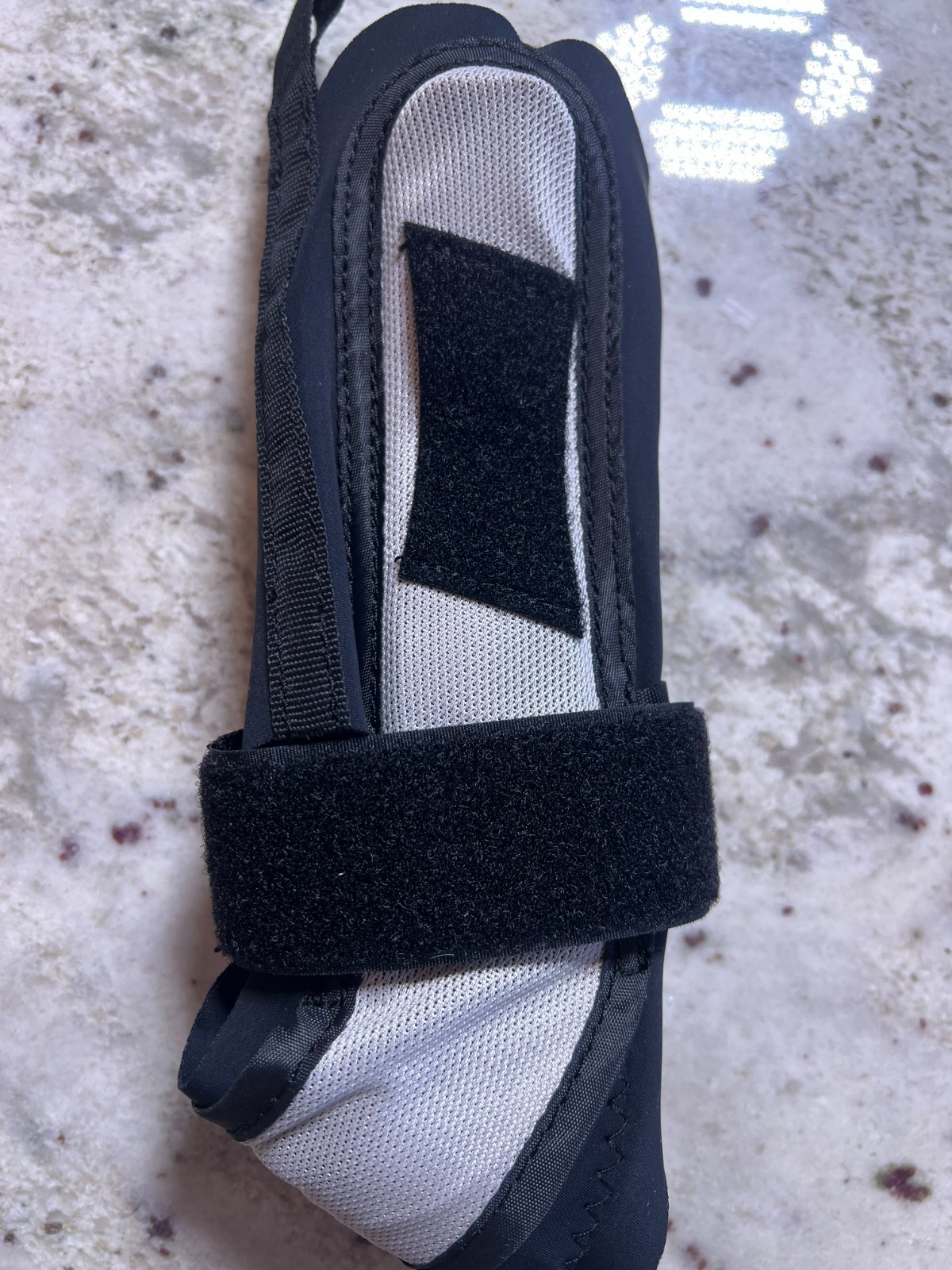 AIRCAST A60 Ankle Support Brace Small Right Black Imperfect Box