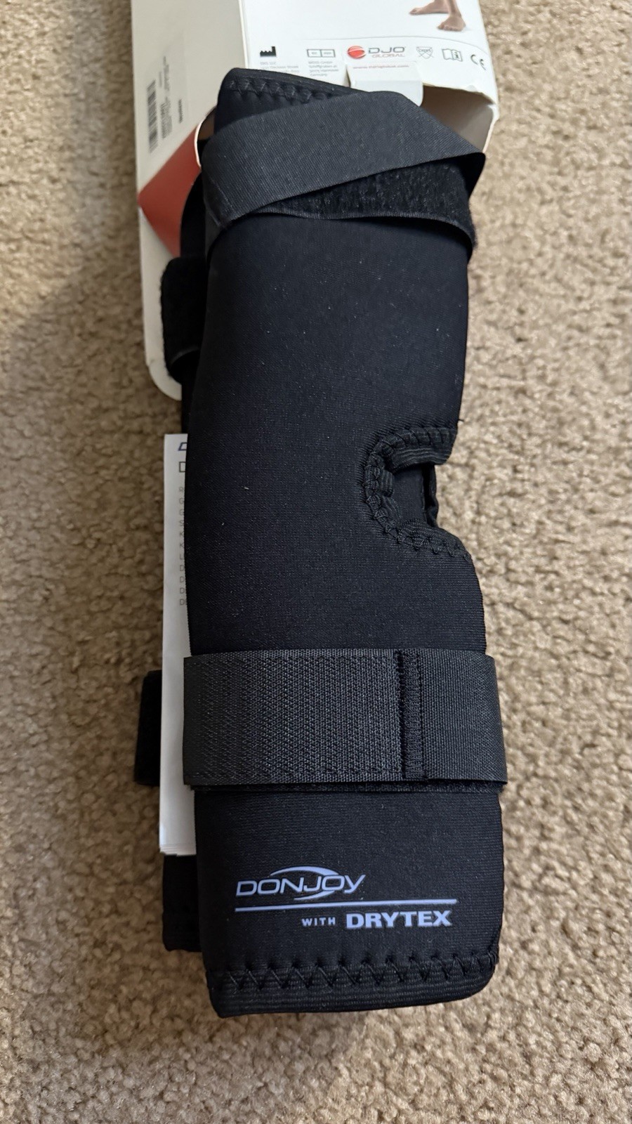 New In Box Donjoy DRYTEX Adult XL Black DELUXE HINGED KNEE WRAP 81-07588