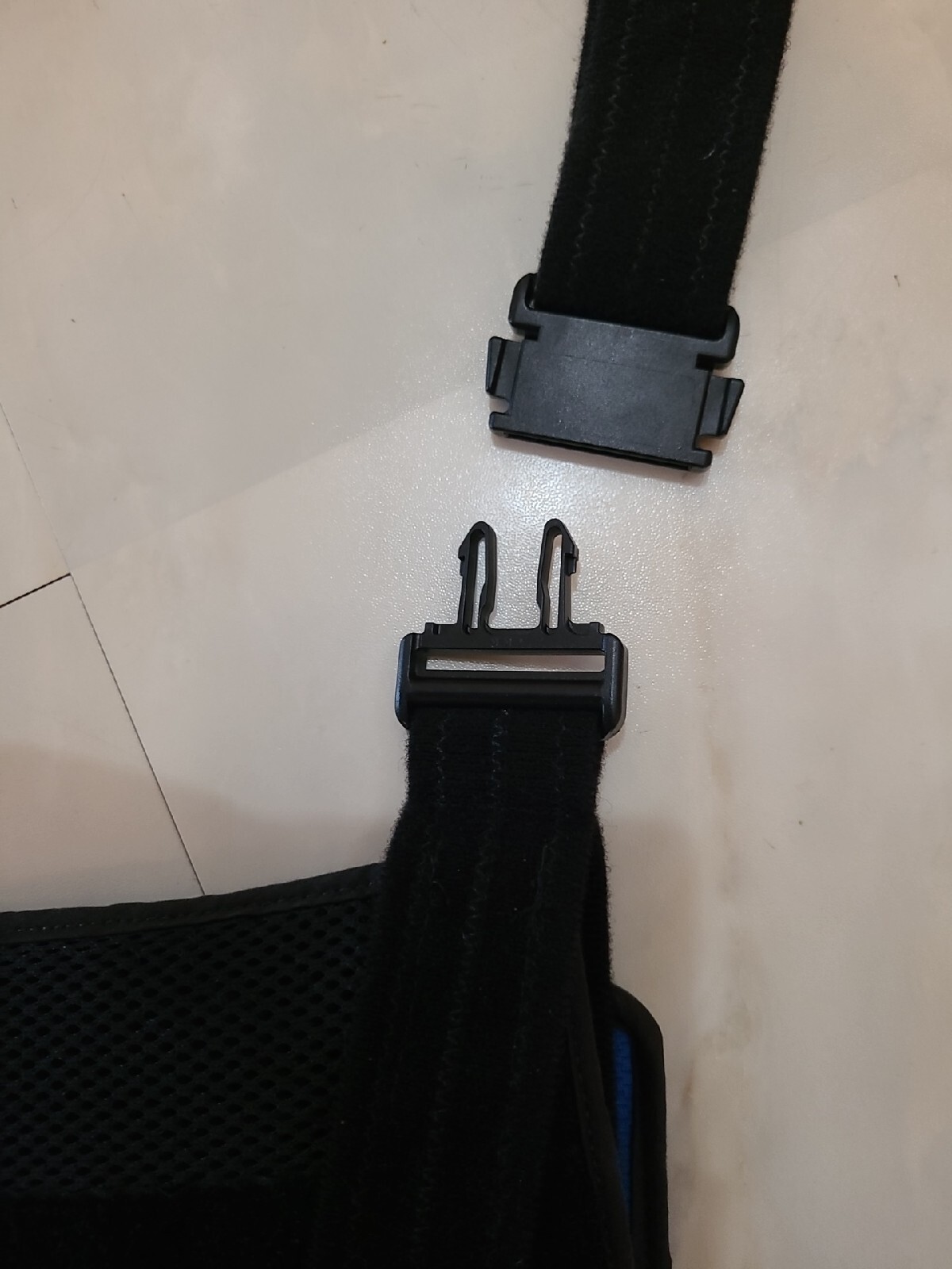 BREG Slingshot2 Arm Brace Sling Adjustable Black