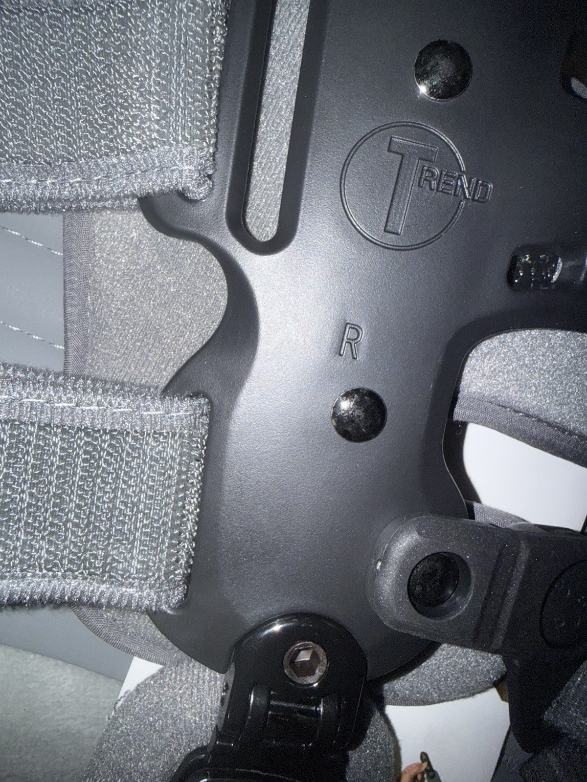 Pro Fit Unloader 2,Universal Right Knee Brace DCT-0901-2-R