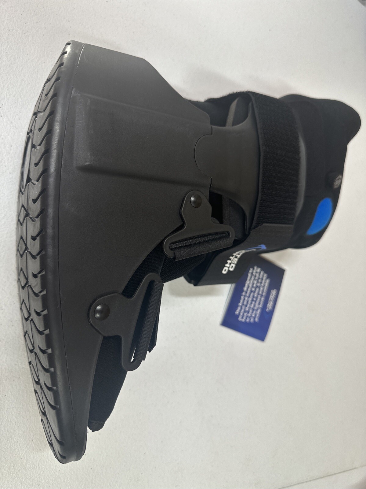 UNITED ORTHO Air Stabilizer Ankle Walker Fracture Boot ~ Size Medium Unisex