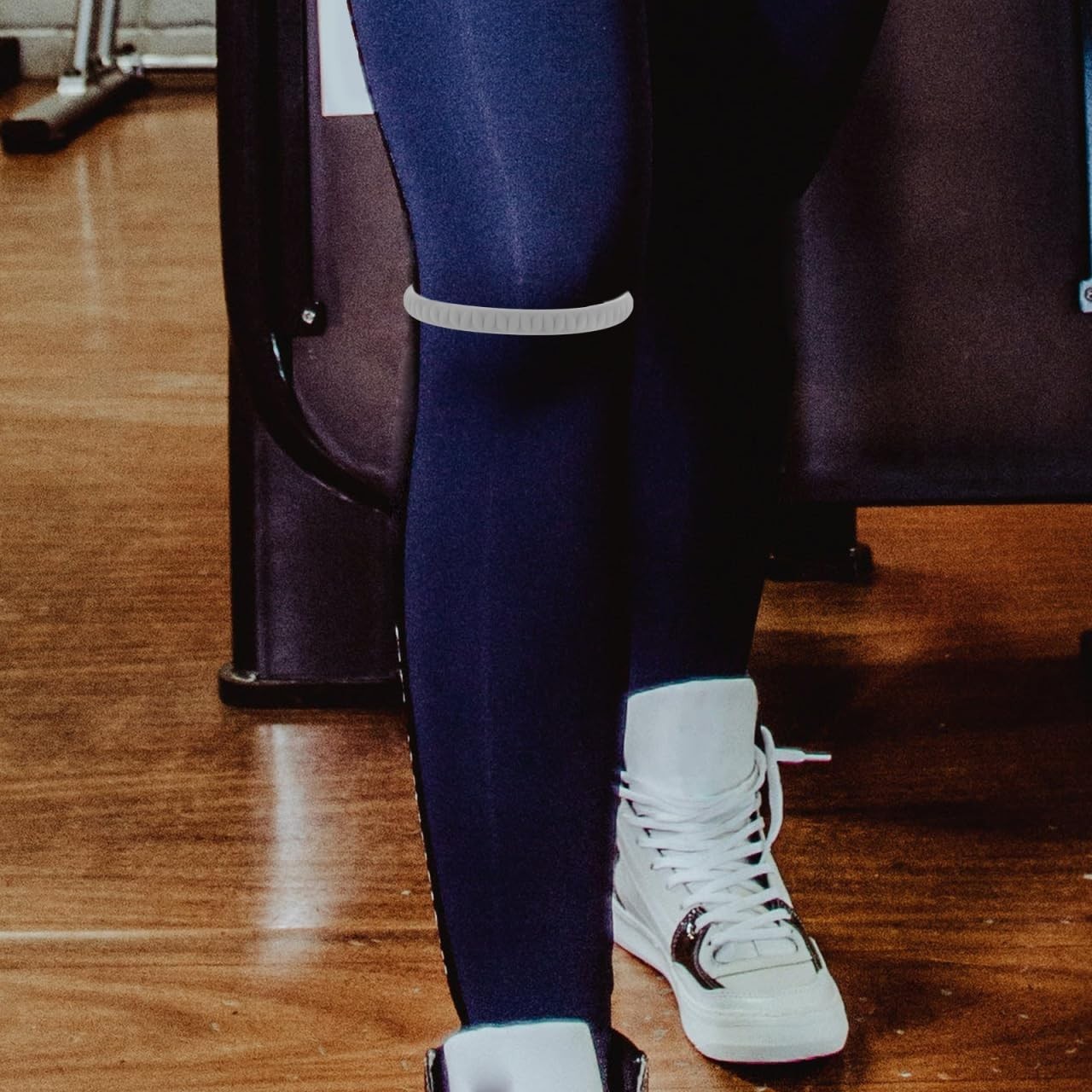Ultra-Light Silicone Knee Straps: Perfect Support for Running & Fitness Training