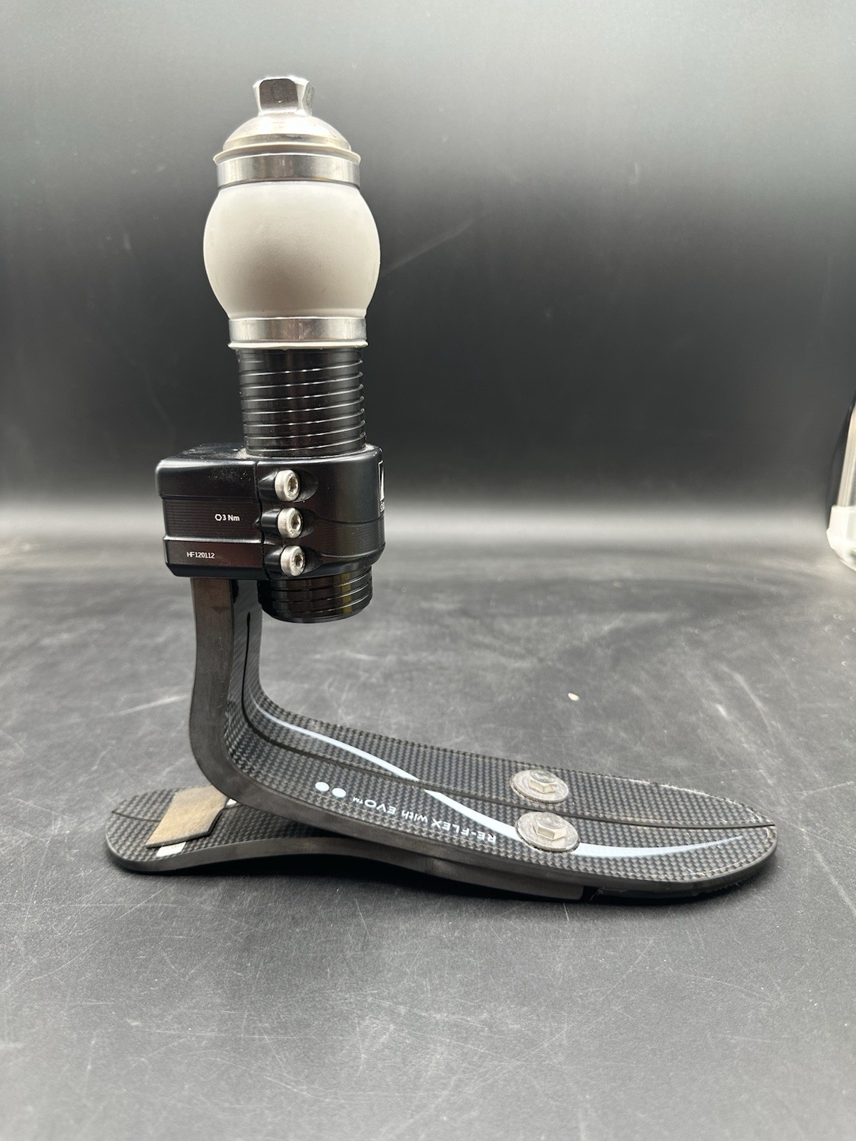OSSUR RE-FLEX w EVO PROSTHETIC FOOT w RE-FLEX ROTATE SHOCK PYLON ~ Size 28 CAT 8