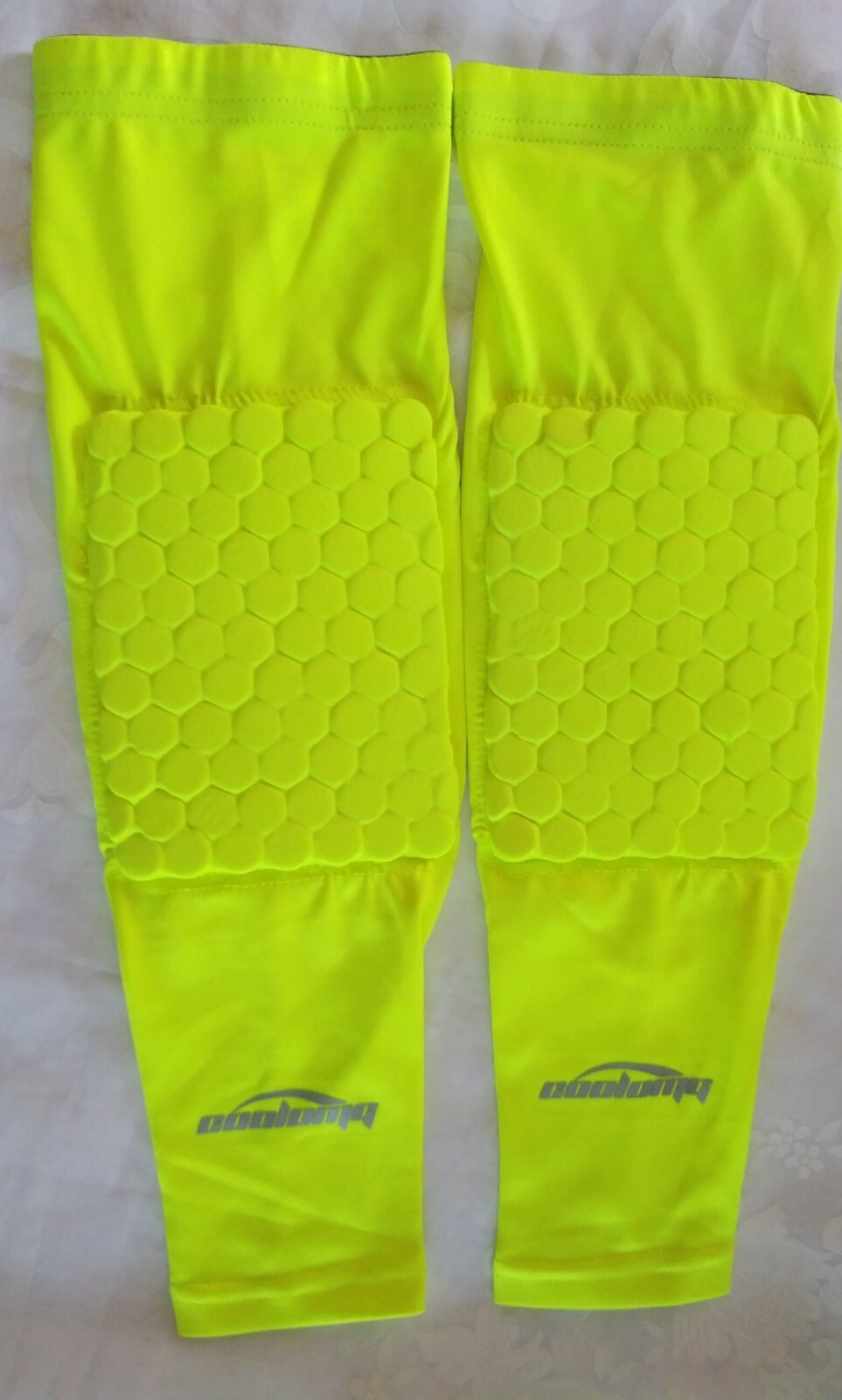 Coolomg Child Knee Support Compression Sleeve Fluorescent Green ( Small )