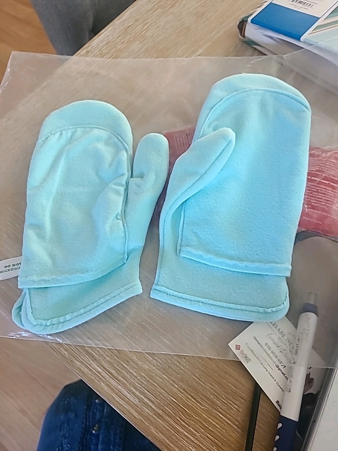 Earth Therapeutics True To Live Moisturizing Hot Or Cold Arthritis Care Mittens