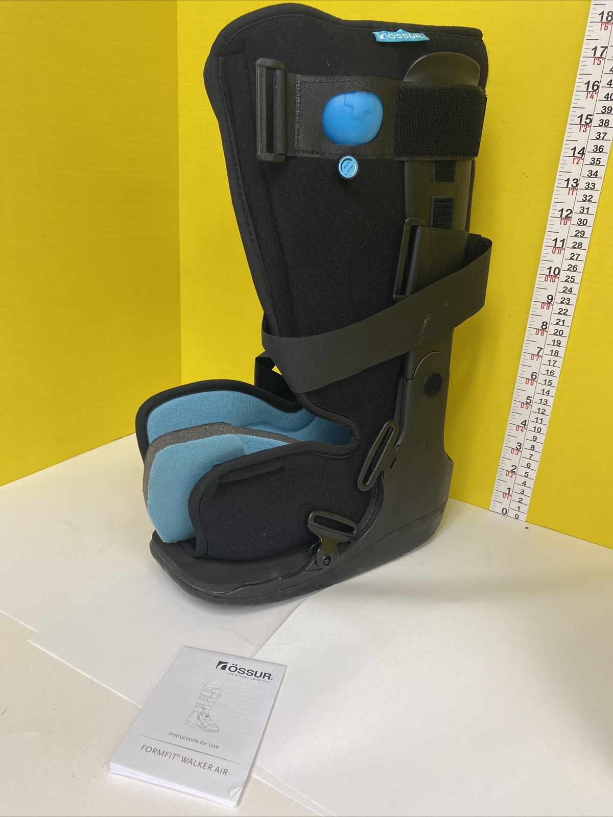 Ossur Orthopedic Walking Cast Boot Sz Med Brace Ankle Foot Pump Adjustable