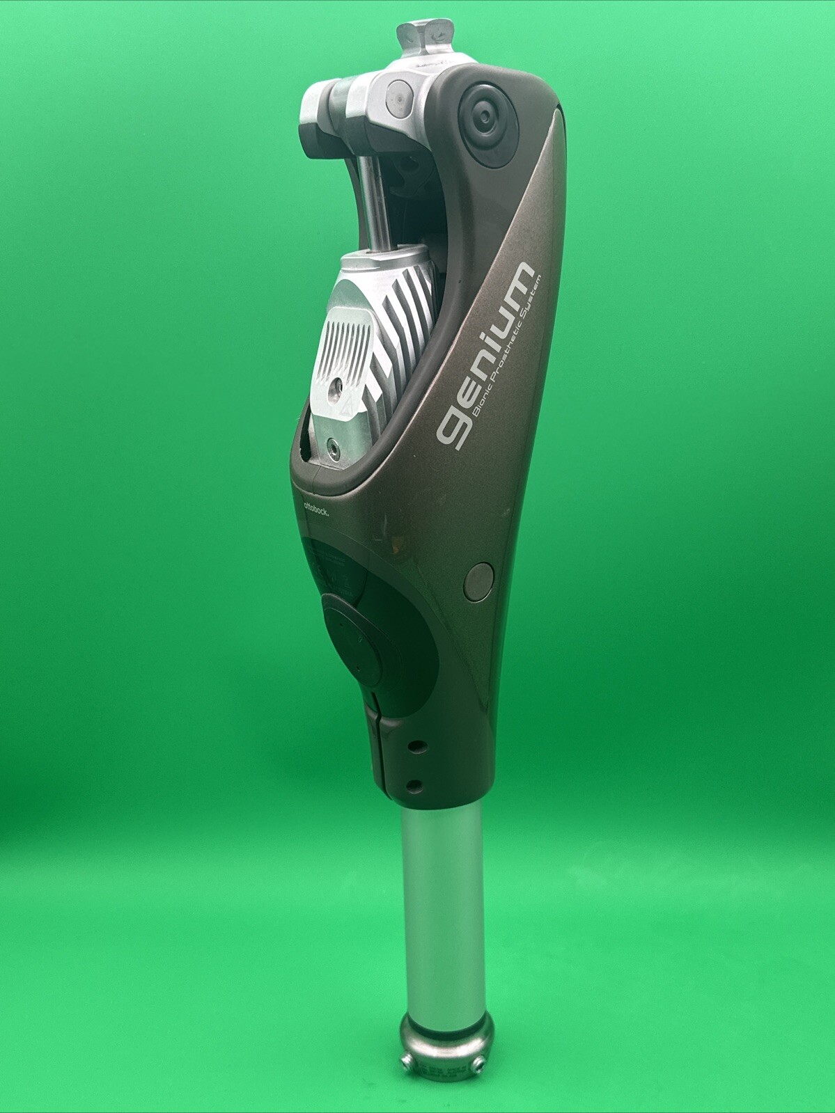 2013 Otto Bock OTTOBOCK Genium Prosthetic Knee. Does not include charger
