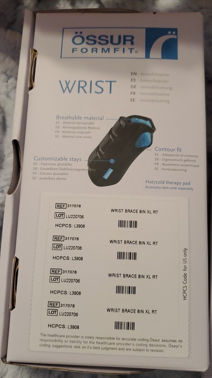 Lot of 2 – Ossur Form Fit Wrist Brace 8″ – Right Hand