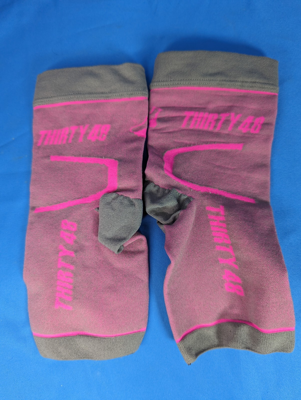 Thirty 48 Socks Plantar Fasciitis M Lot Reduces Pain Swelling Compression