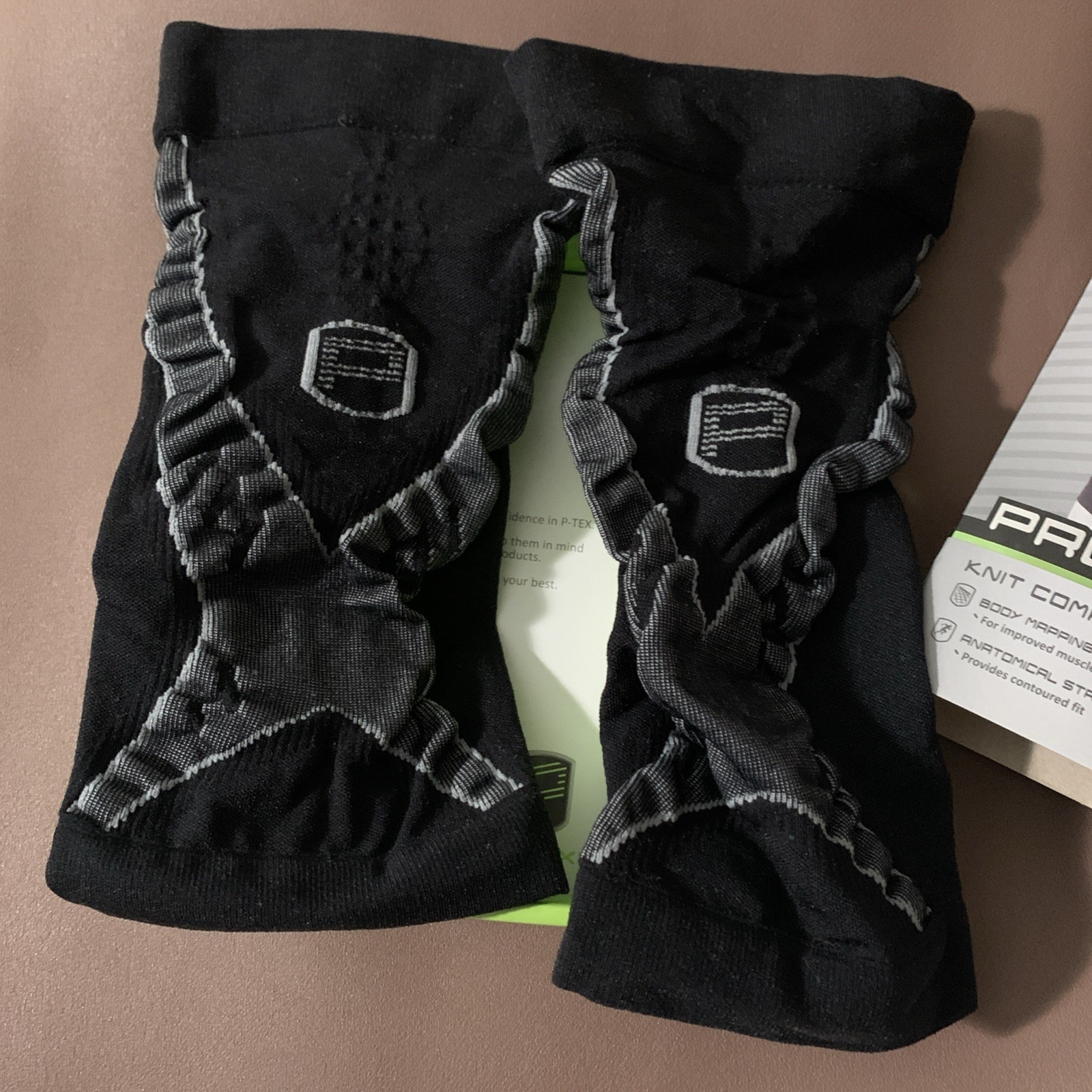 P-TEX ** PRO KNIT COMPRESSION CALF SLEEVES **P-TEXC500” XL Pair **BLACK*NEW**
