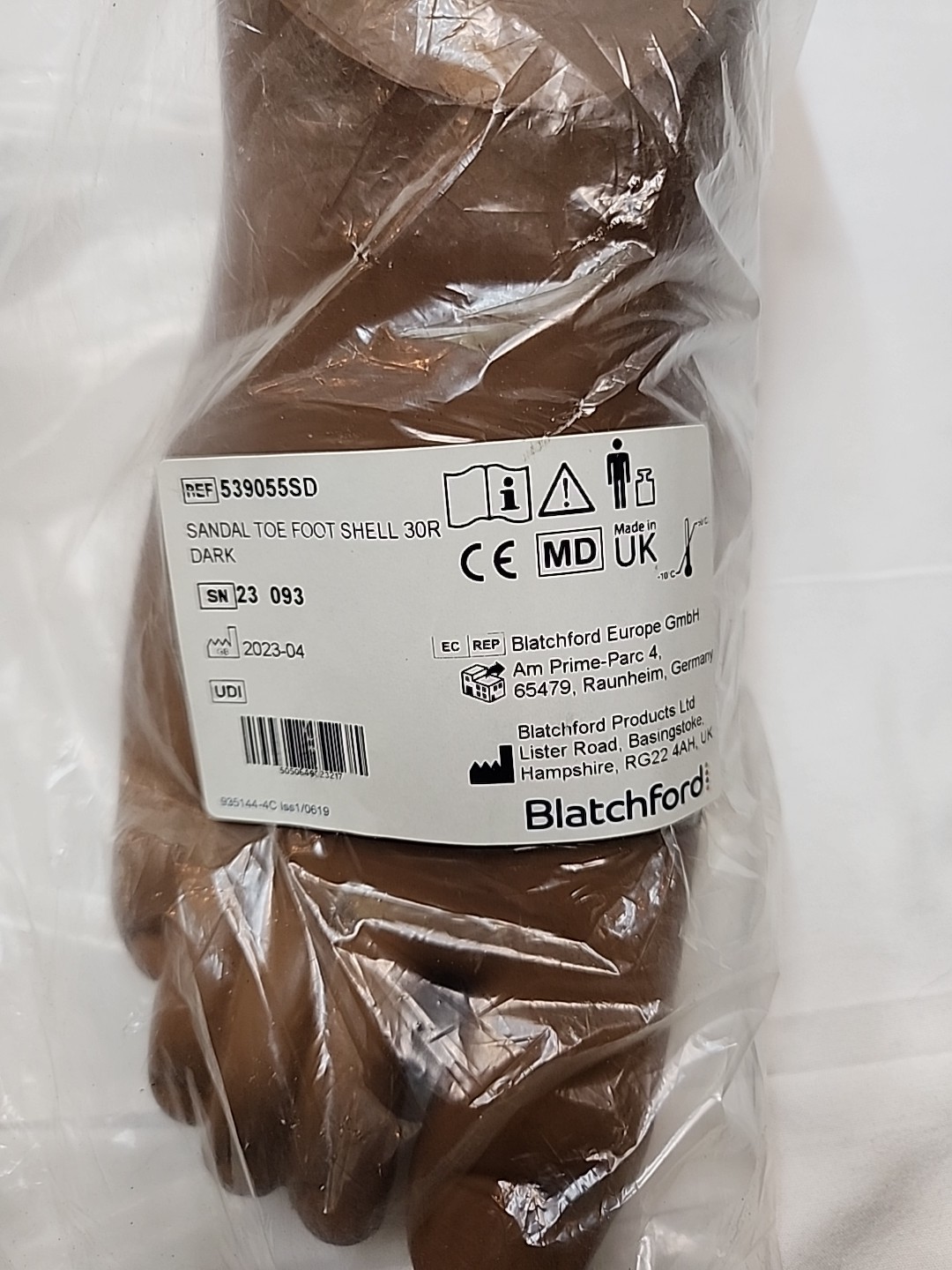 New Prosthetic Blatchford Sandal Toe Footshell Right, Size 30 Brown.
