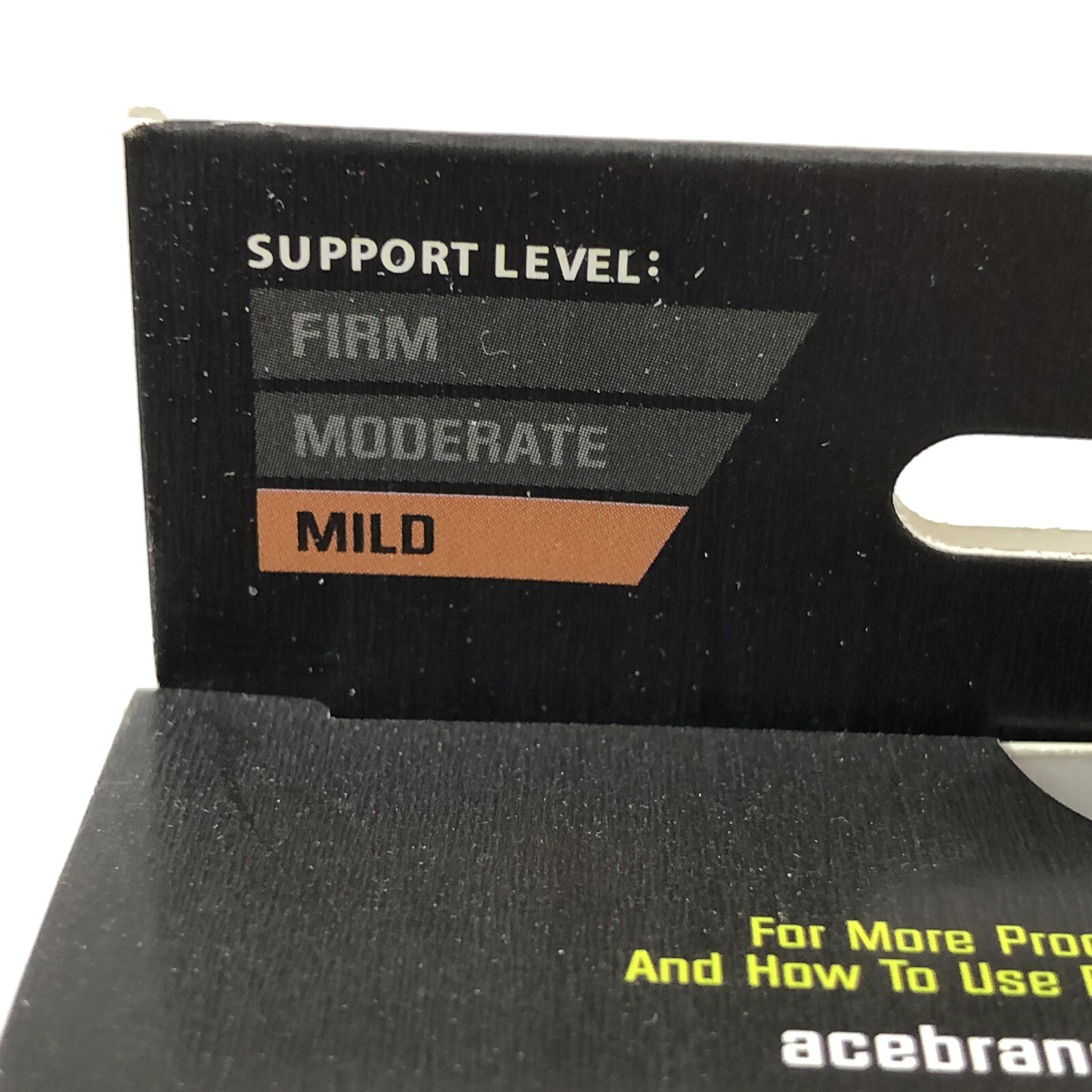 ACE Compression Elbow Sleeve with Pad Abrasion Protection Size SM/M Mild Support