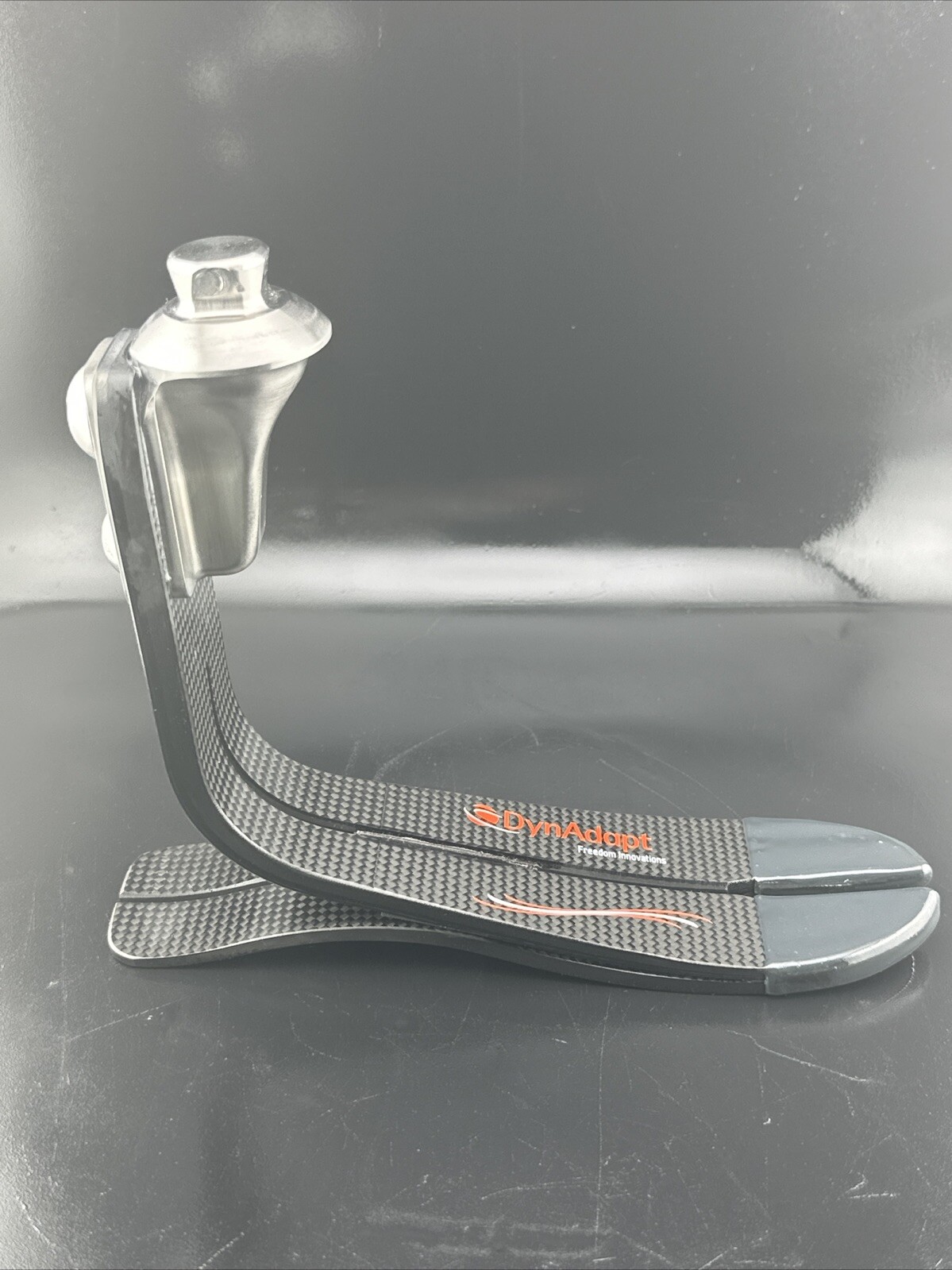 Freedom DynAdapt Prosthetic Foot Size 24 Category 1. No Shell