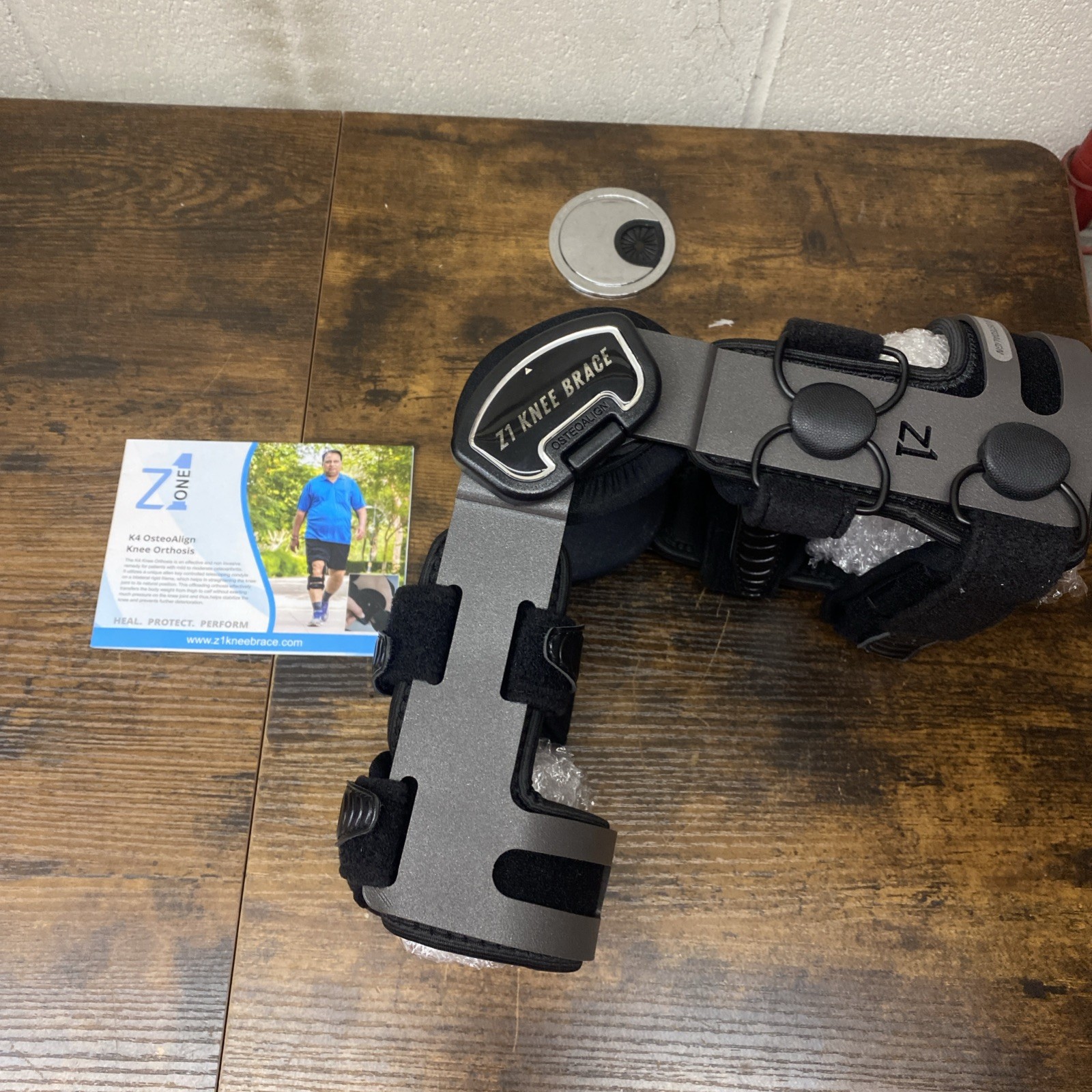 Z1 K4 OsteoAlign Hinged Knee Brace, Knee Supports ACL, MCL, Arthritis Size M