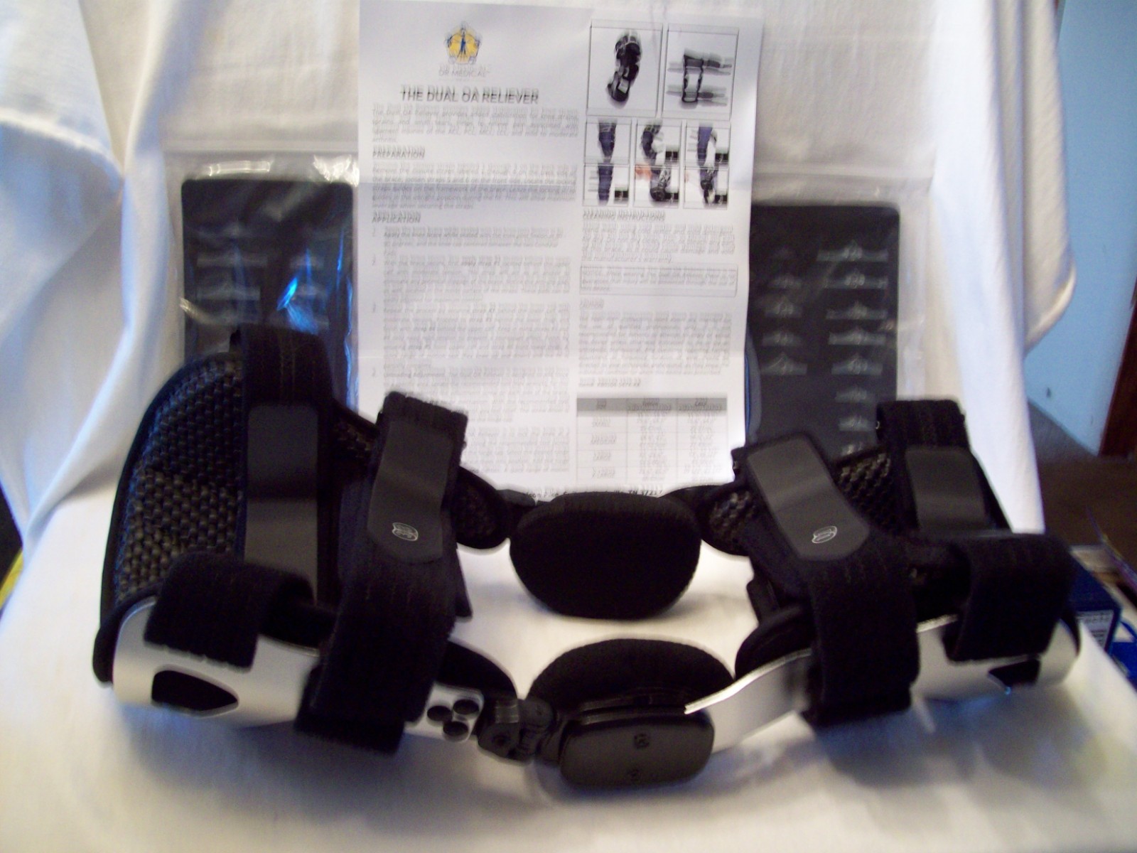 Dual OA Reliever Right Knee Brace