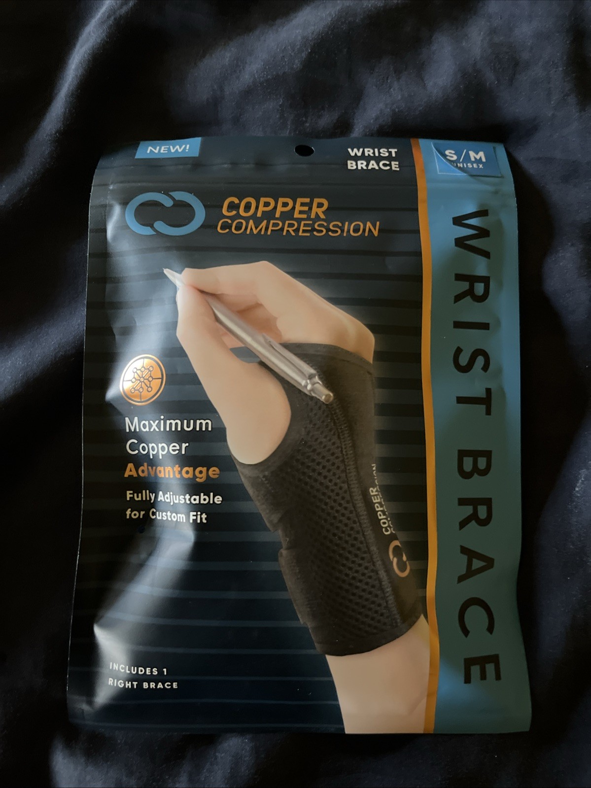 New Copper Compression Wrist Brace Right Hand S/M Unisex Carpal Tunnel Support