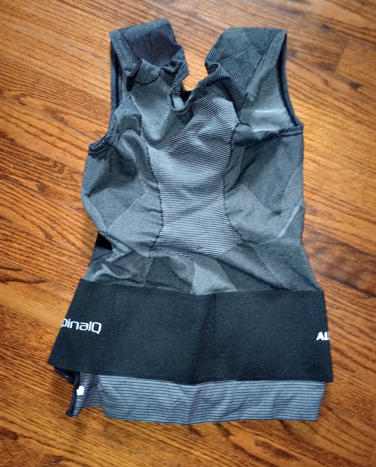 Alignmed SpinalQ Posture Back Support Brace w/ Case Black Unisex Size Small