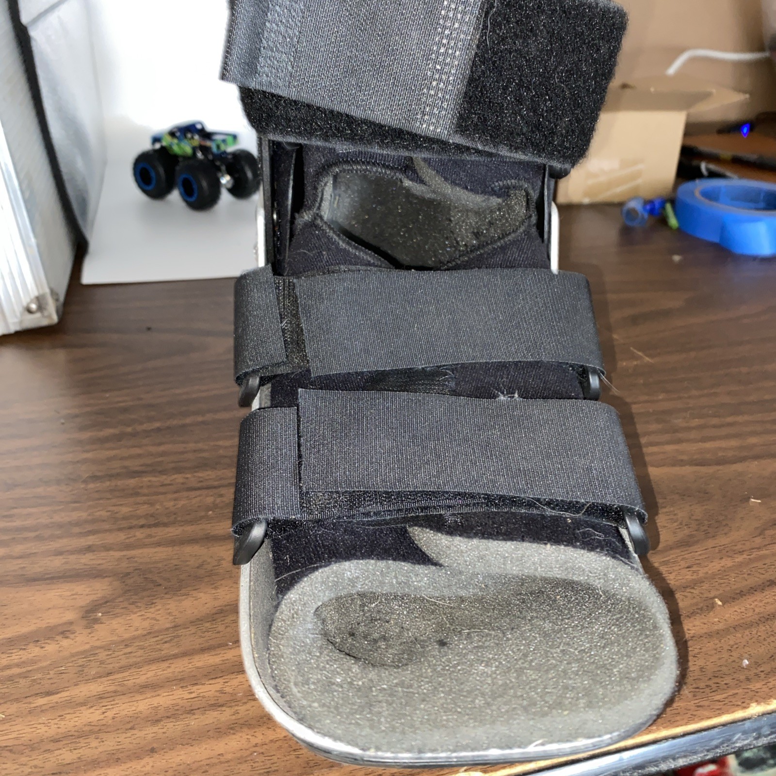 Bledsoe Walking Boot With Air, Mid Calf, Size M – EUC – Bedazzled Rhinestone!