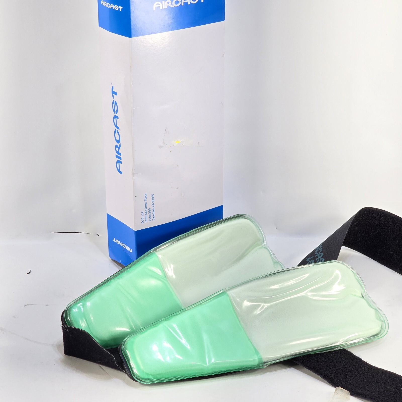Aircast AC141AB08 Air-Stirrup Universe Ankle Support Brace, One Size Fits Most