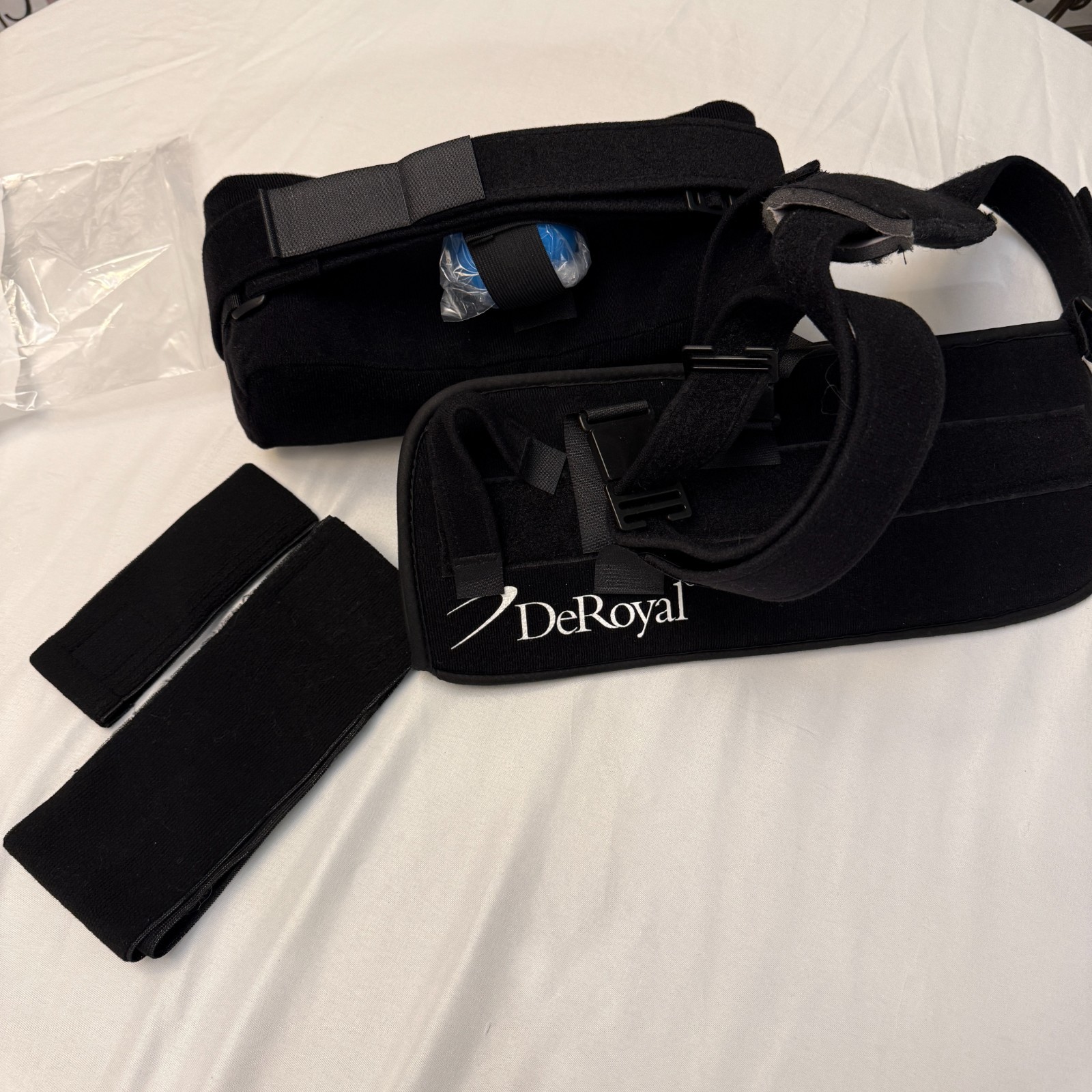 DeRoyal Shoulder Sling Immobilizer with Abduction Pillow/Exercise Ball Preowned