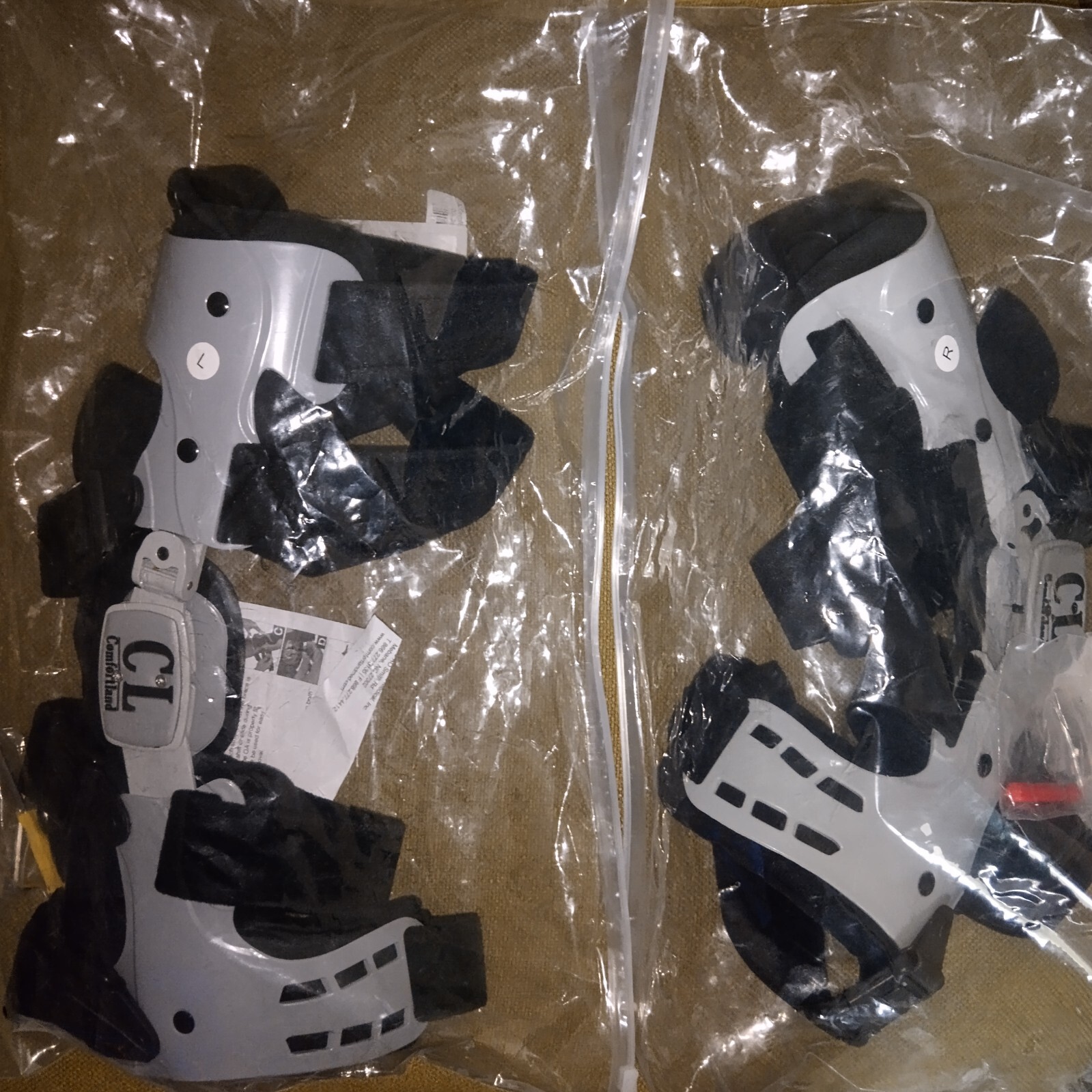 2 Comfortland OA-200-L, OA-200-R Knee Brace Left & Right (Pair) With Tools