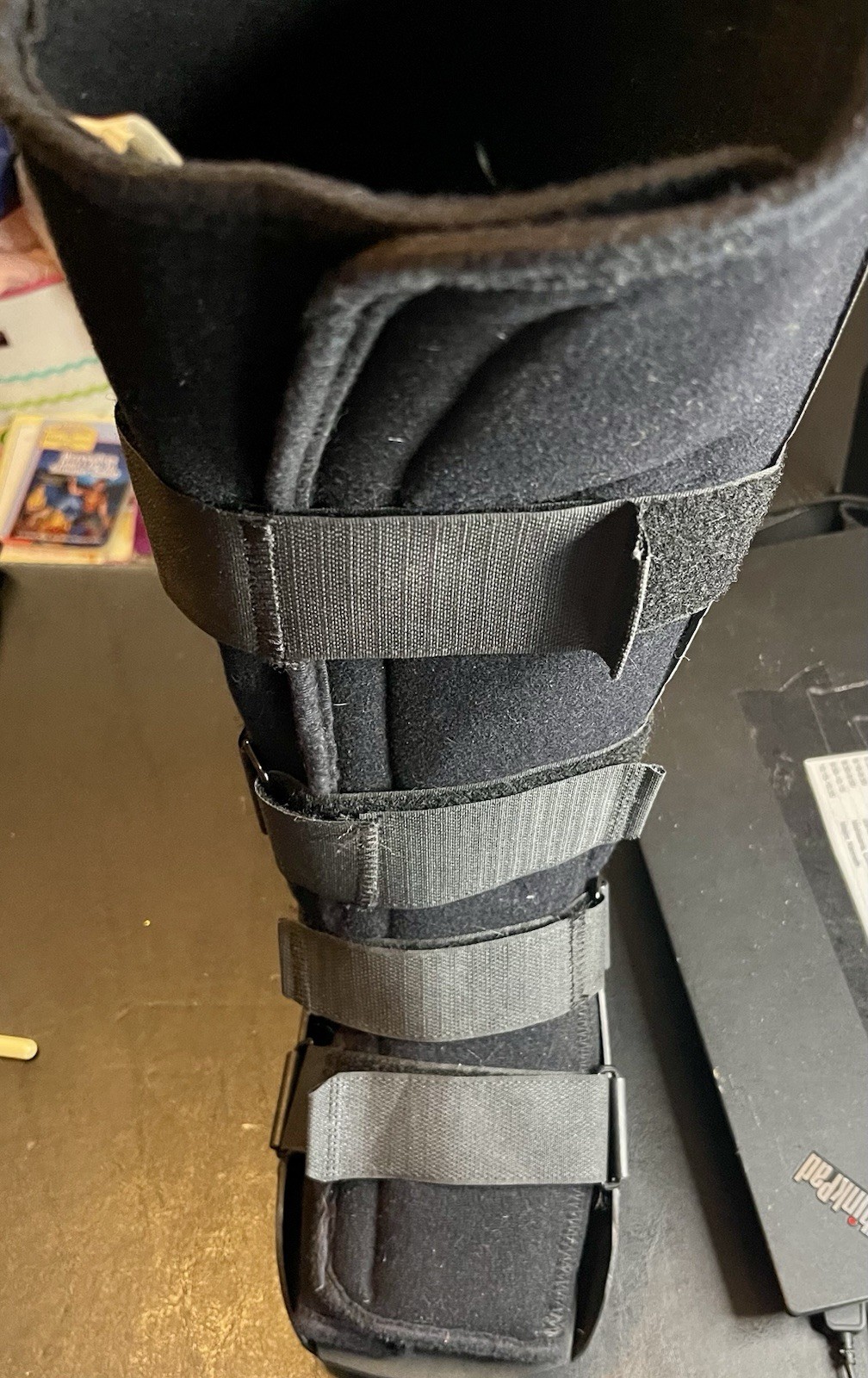 DJ Orthopedics Black Walking Cast Boot Medium Foot Brace