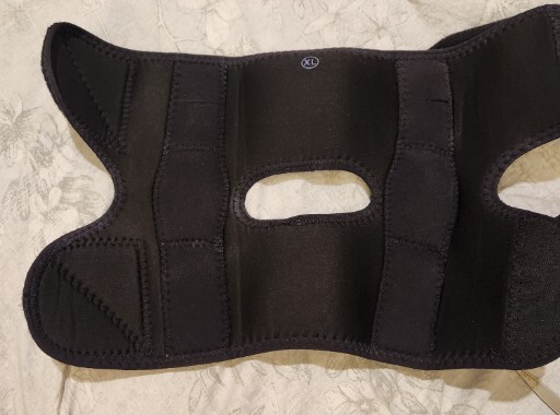 FRONT LINE MEDICAL 1/8″ Neoprene Stabilized Knee Support, #K46 XL
